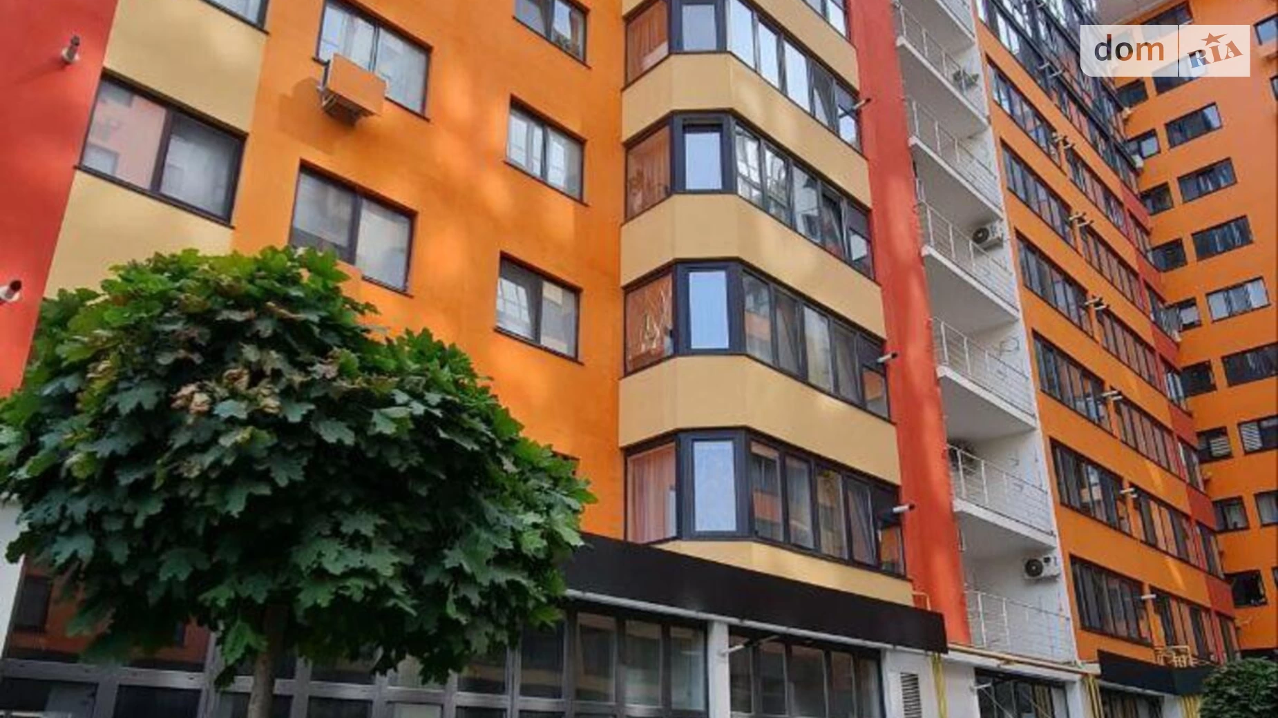 Продается 2-комнатная квартира 60 кв. м в Одессе, ул. Маршала Малиновского, 18