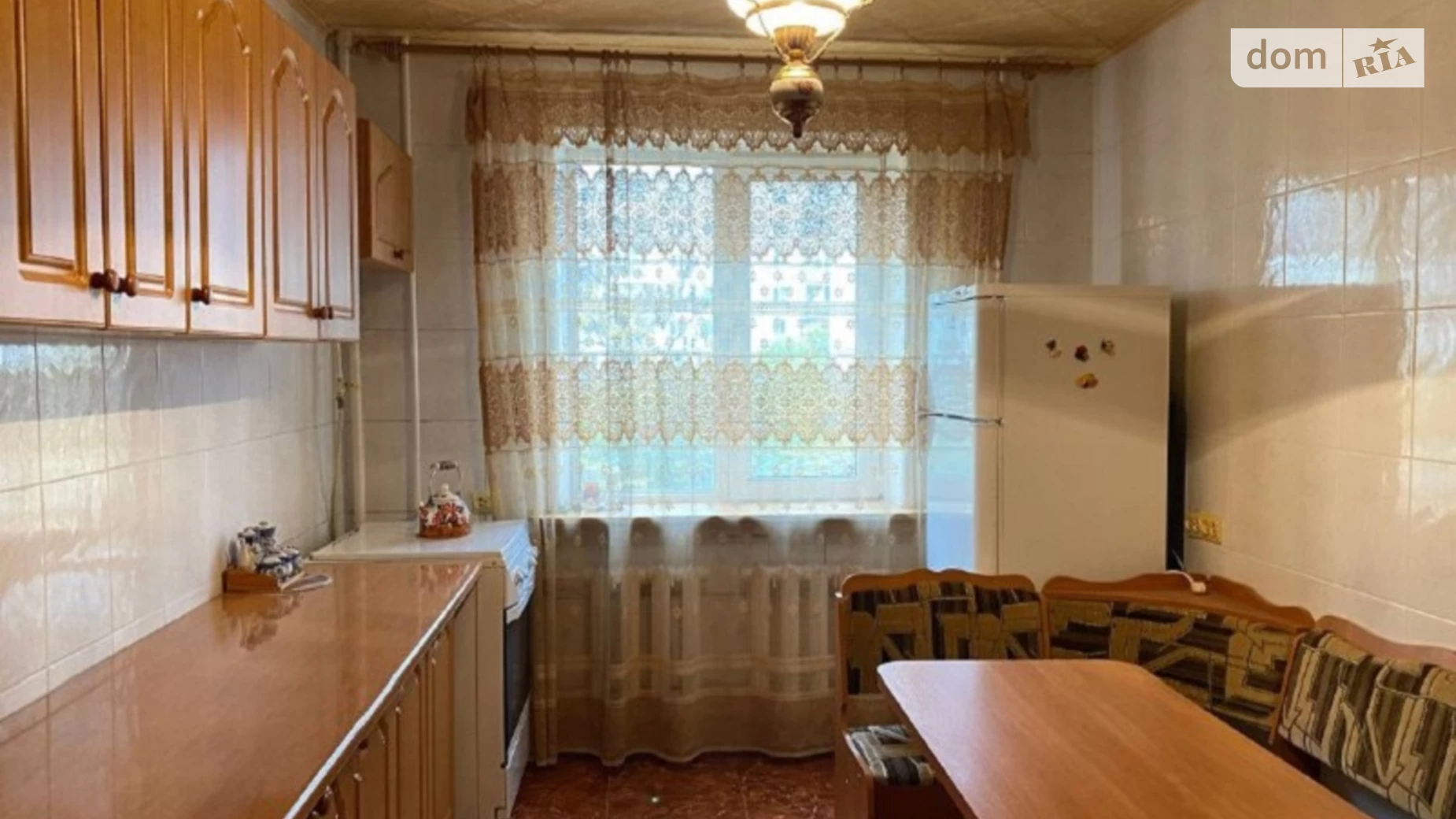 Продается 2-комнатная квартира 70 кв. м в Одессе, ул. Бабаджаняна Маршала