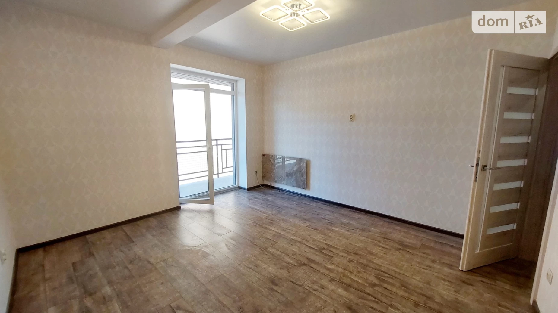 Продается 2-комнатная квартира 72 кв. м в Ужгороде, ул. 8-го Марта - фото 4