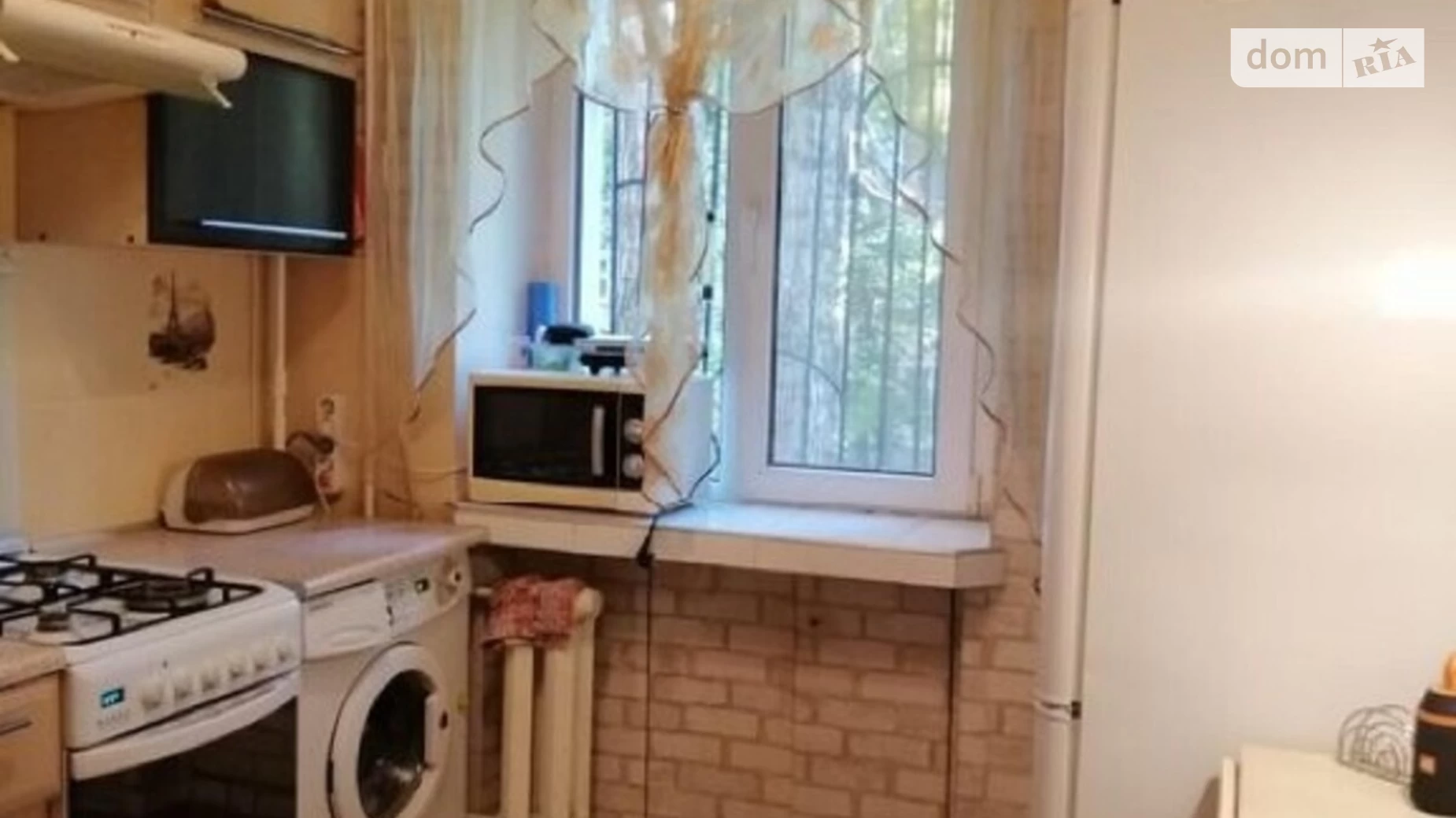 Продается 1-комнатная квартира 32 кв. м в Одессе, ул. Ицхака Рабина, 31