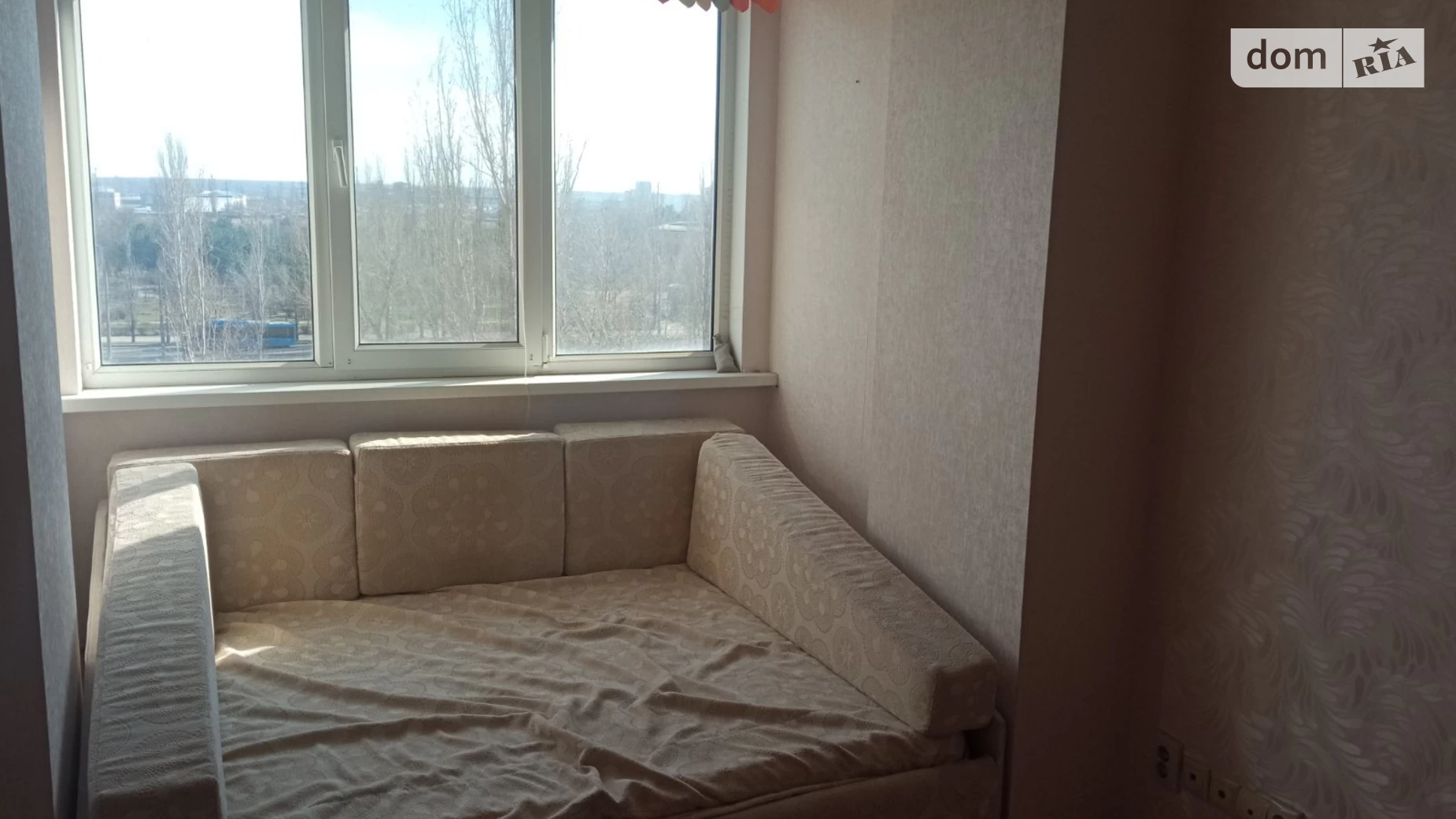 Продається 3-кімнатна квартира 64 кв. м у Миколаєві