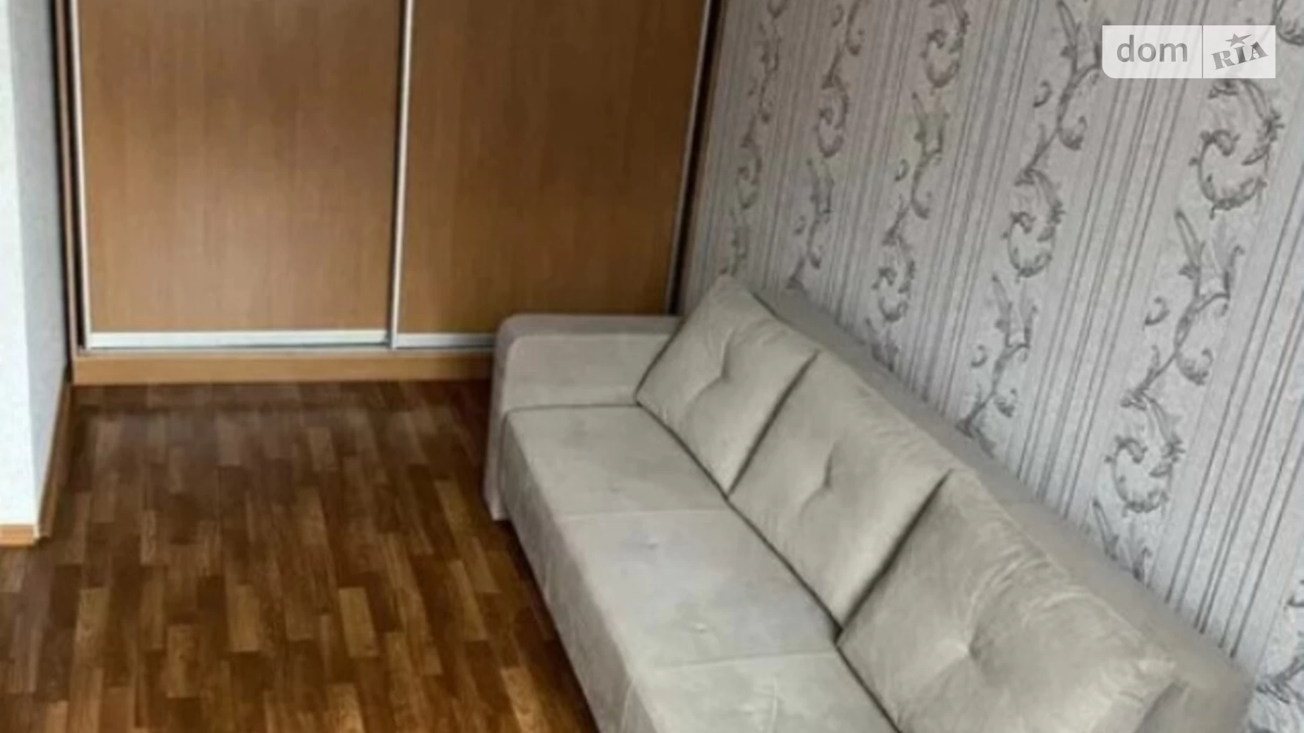 Продается 1-комнатная квартира 33 кв. м в Петропавловской Борщаговке, ул. Садовая