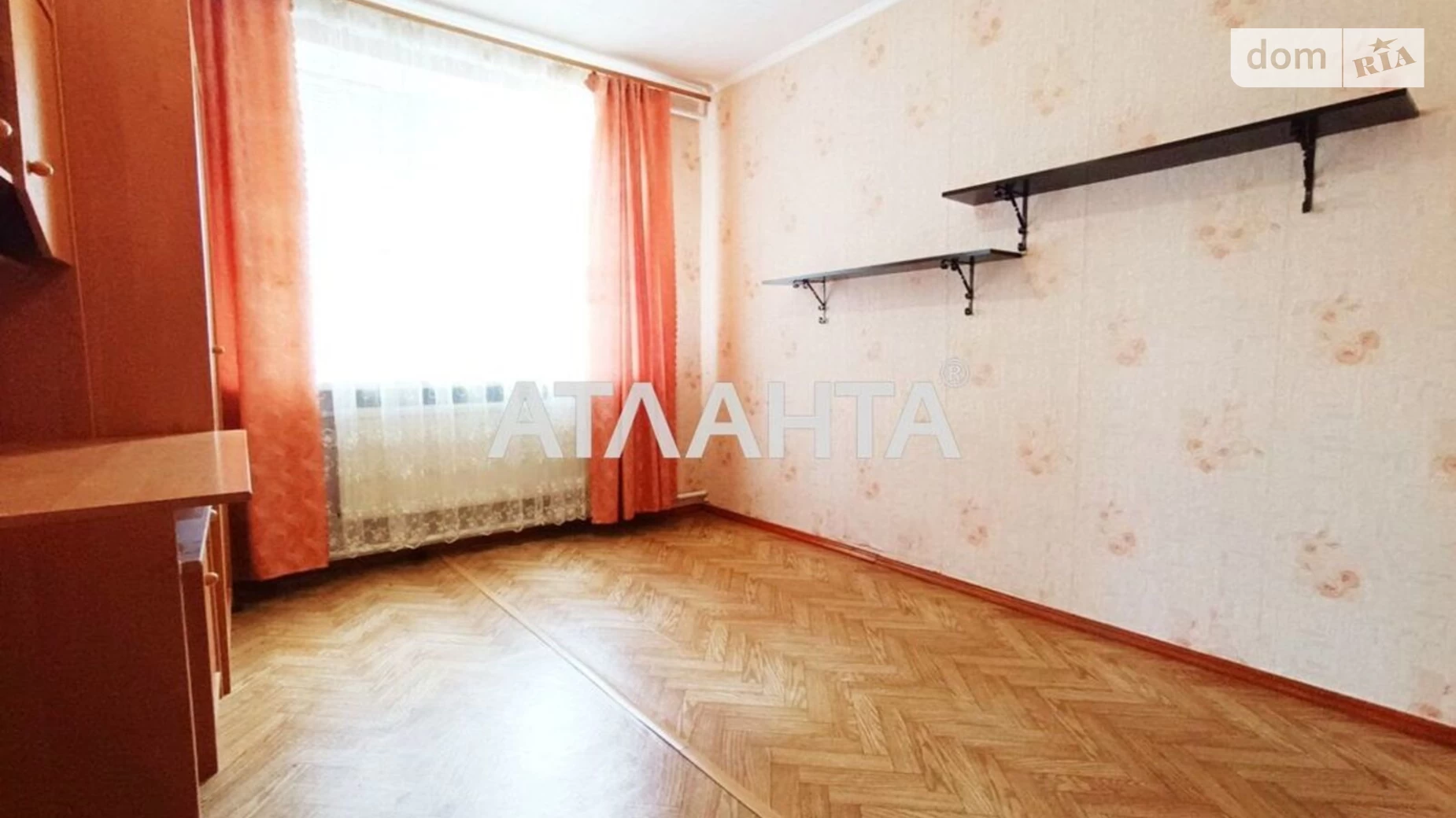 Продается 2-комнатная квартира 57.8 кв. м в Петродолинском, ул. Карнаухина