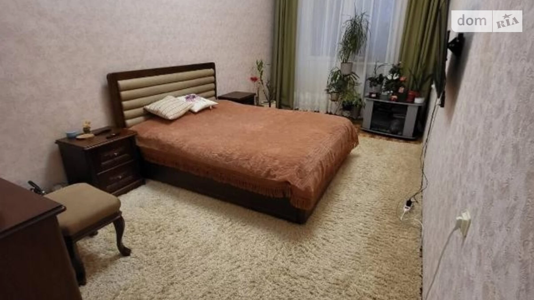 Продается 1-комнатная квартира 54.2 кв. м в Хмельницком, ул. Черновола Вячеслава