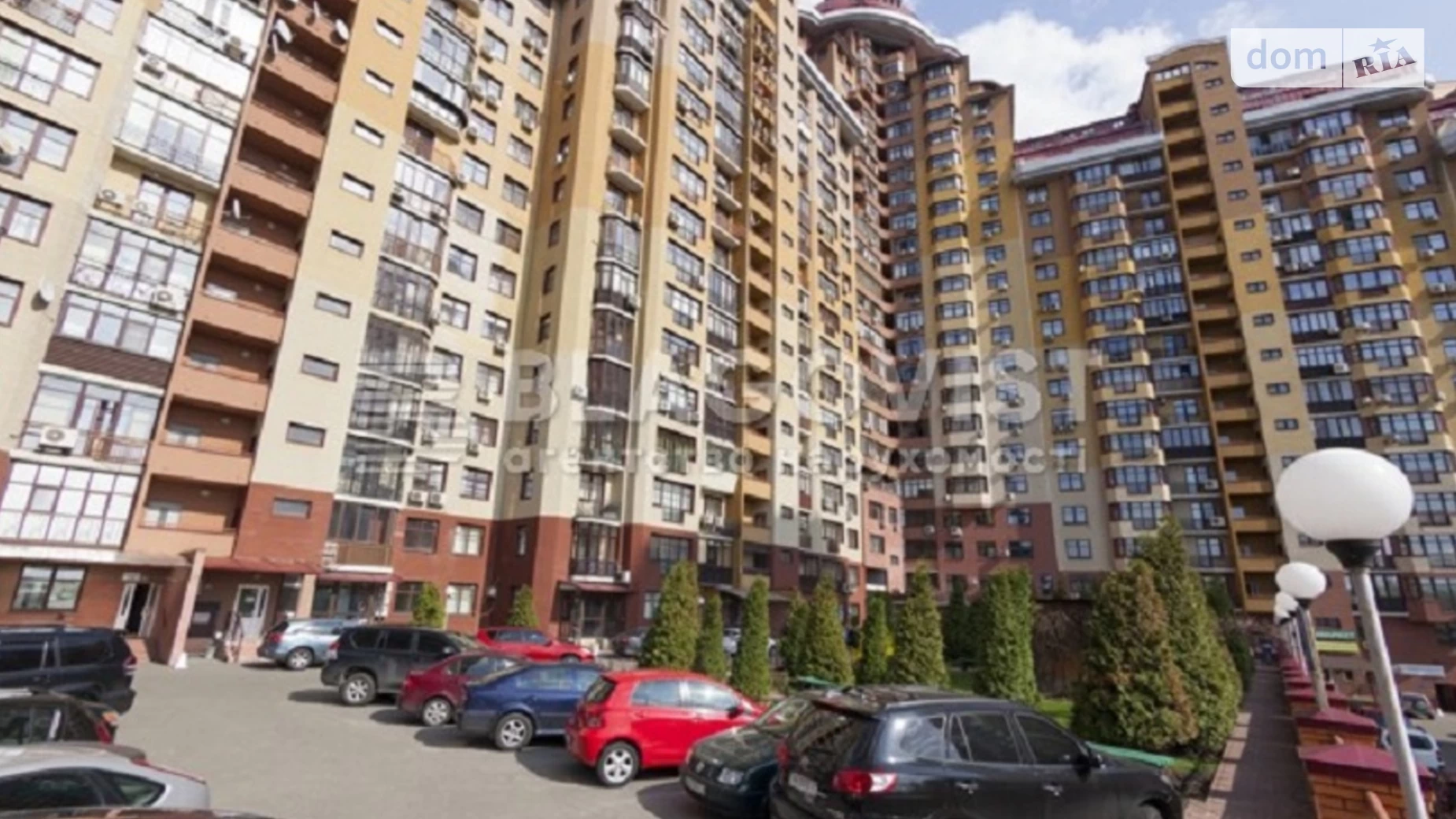 Продается 2-комнатная квартира 74 кв. м в Киеве, ул. Коновальца Евгения, 32Б - фото 2