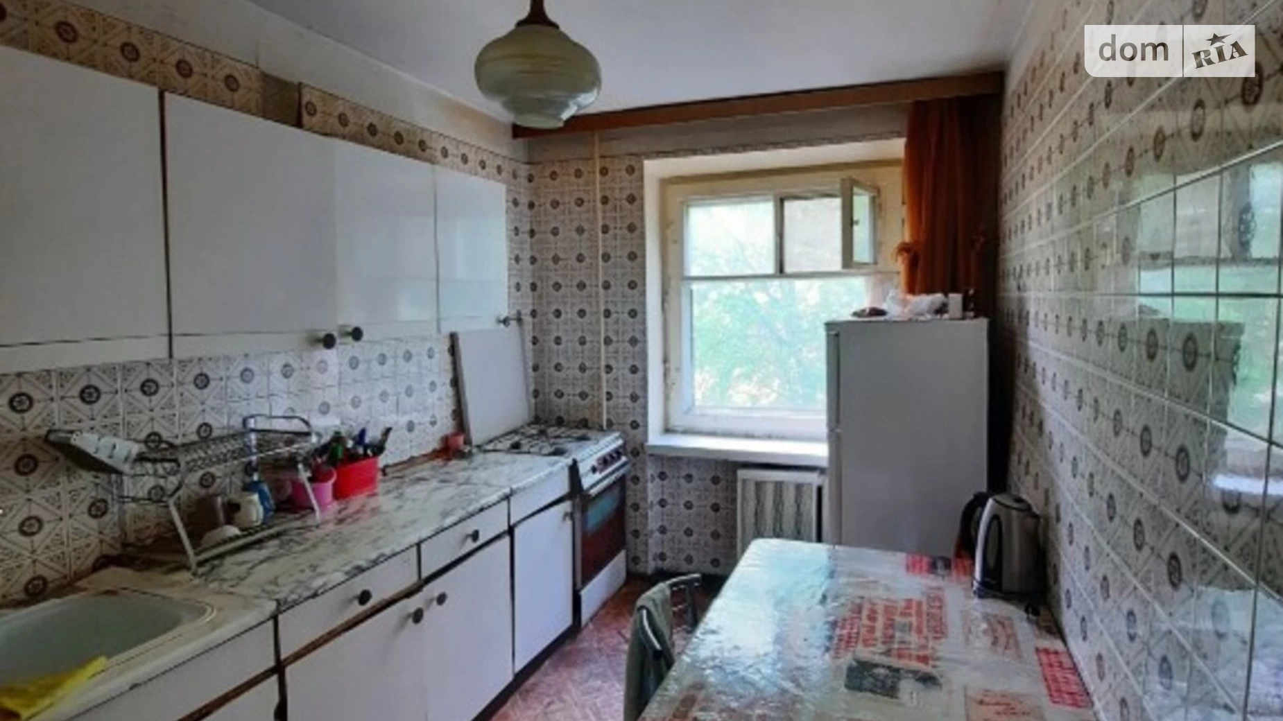 Продается 4-комнатная квартира 84 кв. м в Одессе, ул. Сергея Ядова