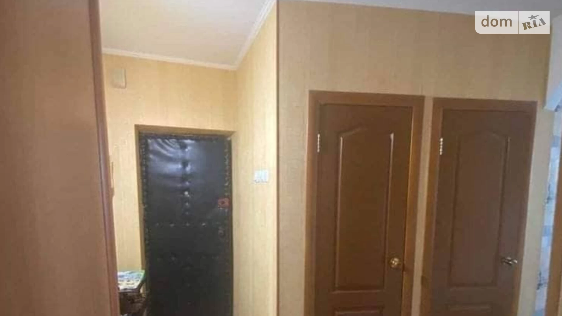 Продается 3-комнатная квартира 62 кв. м в Одессе, ул. Кирпичная