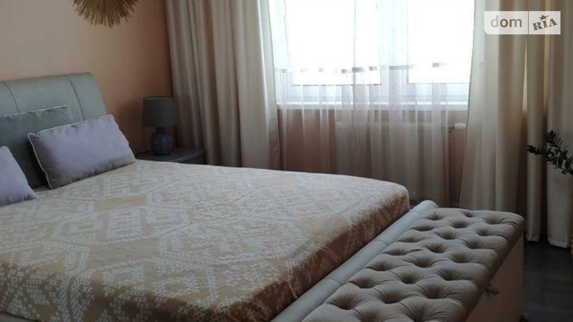 Продается 2-комнатная квартира 64 кв. м в Киеве, ул. Бориса Гмыри, 14Б