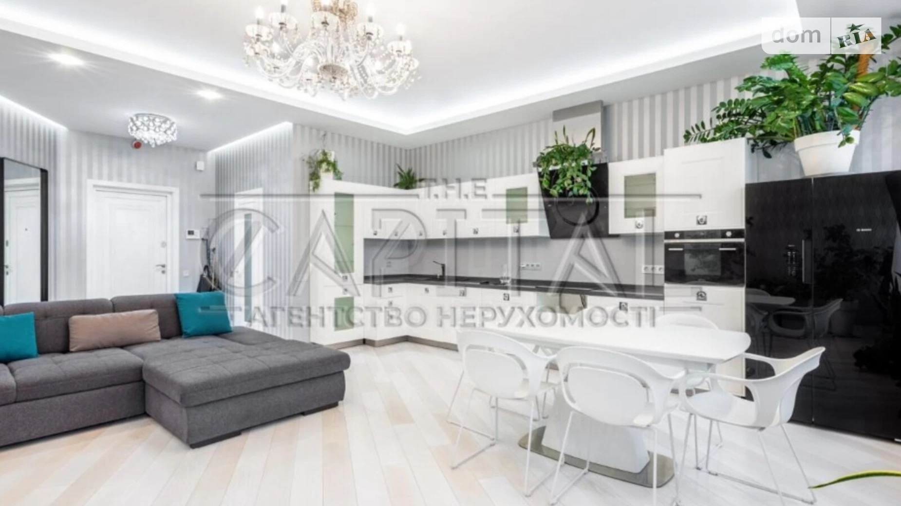 Продается 3-комнатная квартира 107 кв. м в Киеве, ул. Маккейна Джона, 7 - фото 2