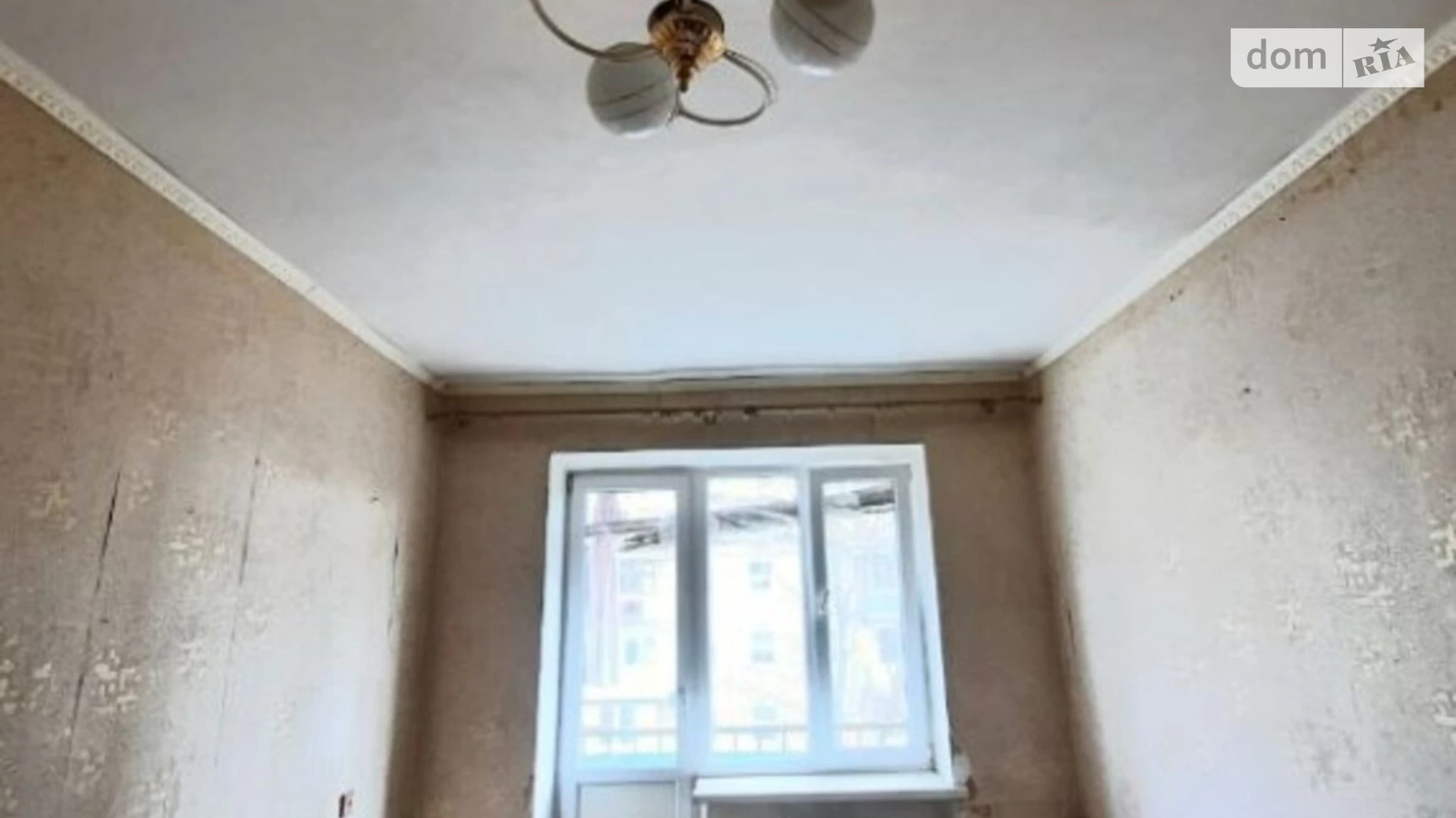 Продается 3-комнатная квартира 60 кв. м в Одессе, ул. Сегедская