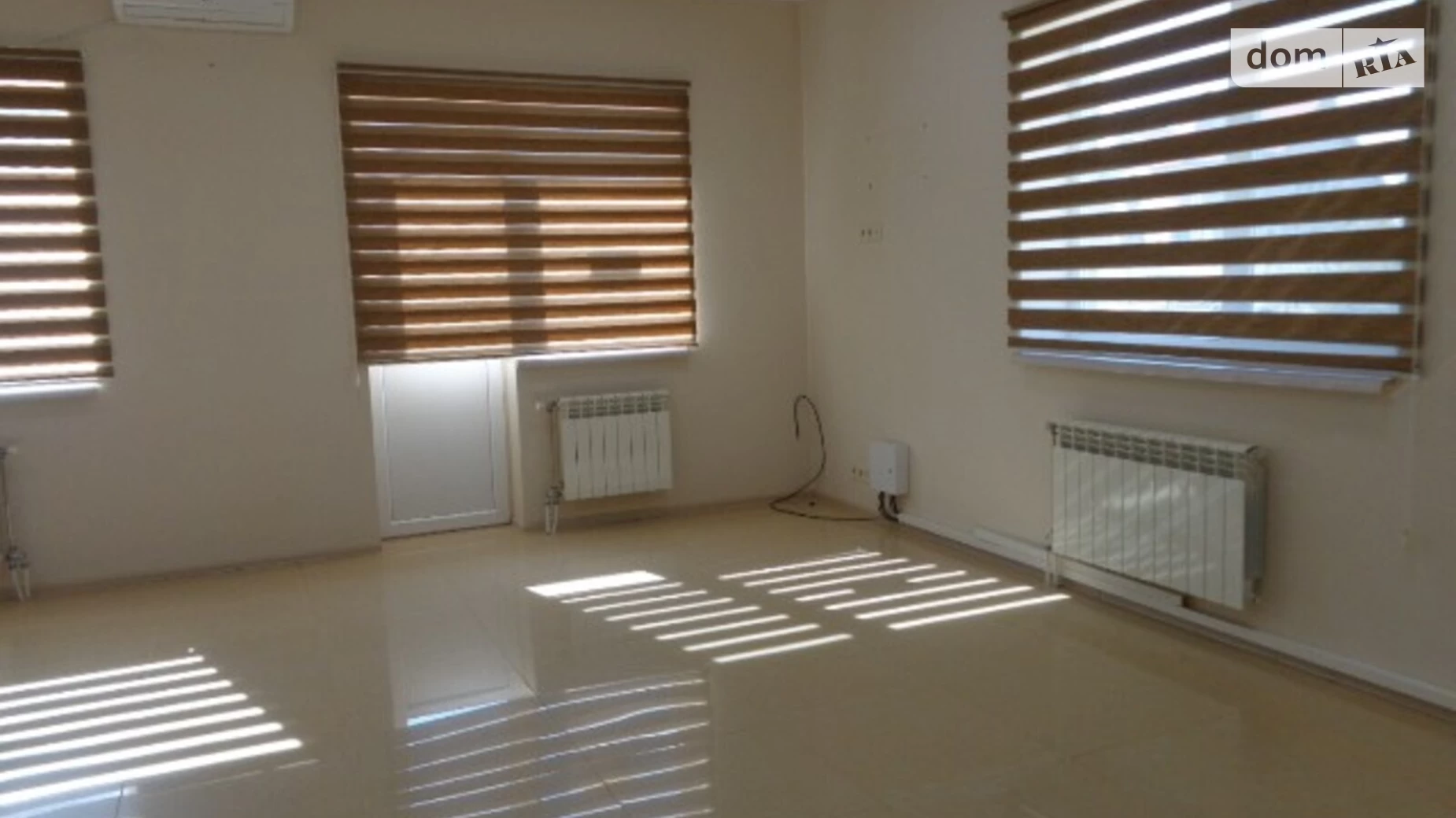 Продається офіс 200.3 кв. м в бізнес-центрі, цена: 180000 $ - фото 4