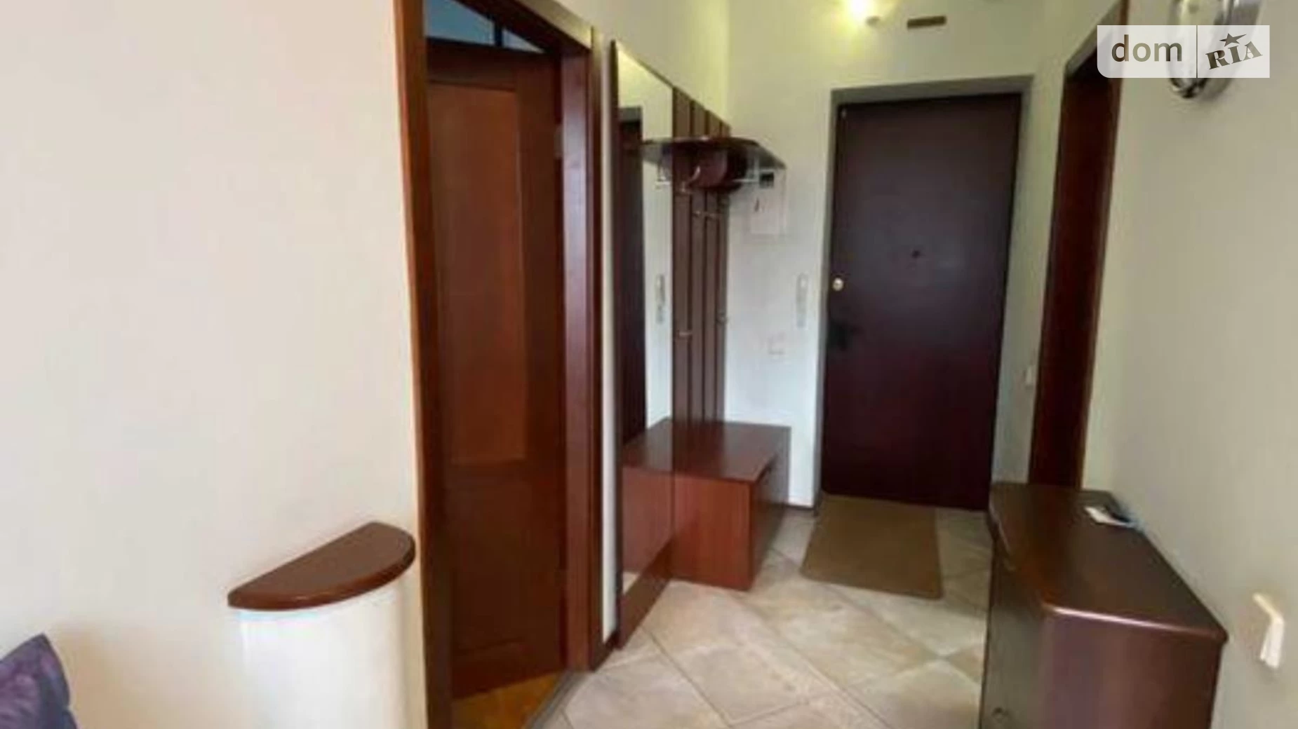 Продается 1-комнатная квартира 38 кв. м в Киеве, ул. Михаила Бойчука, 4 - фото 3