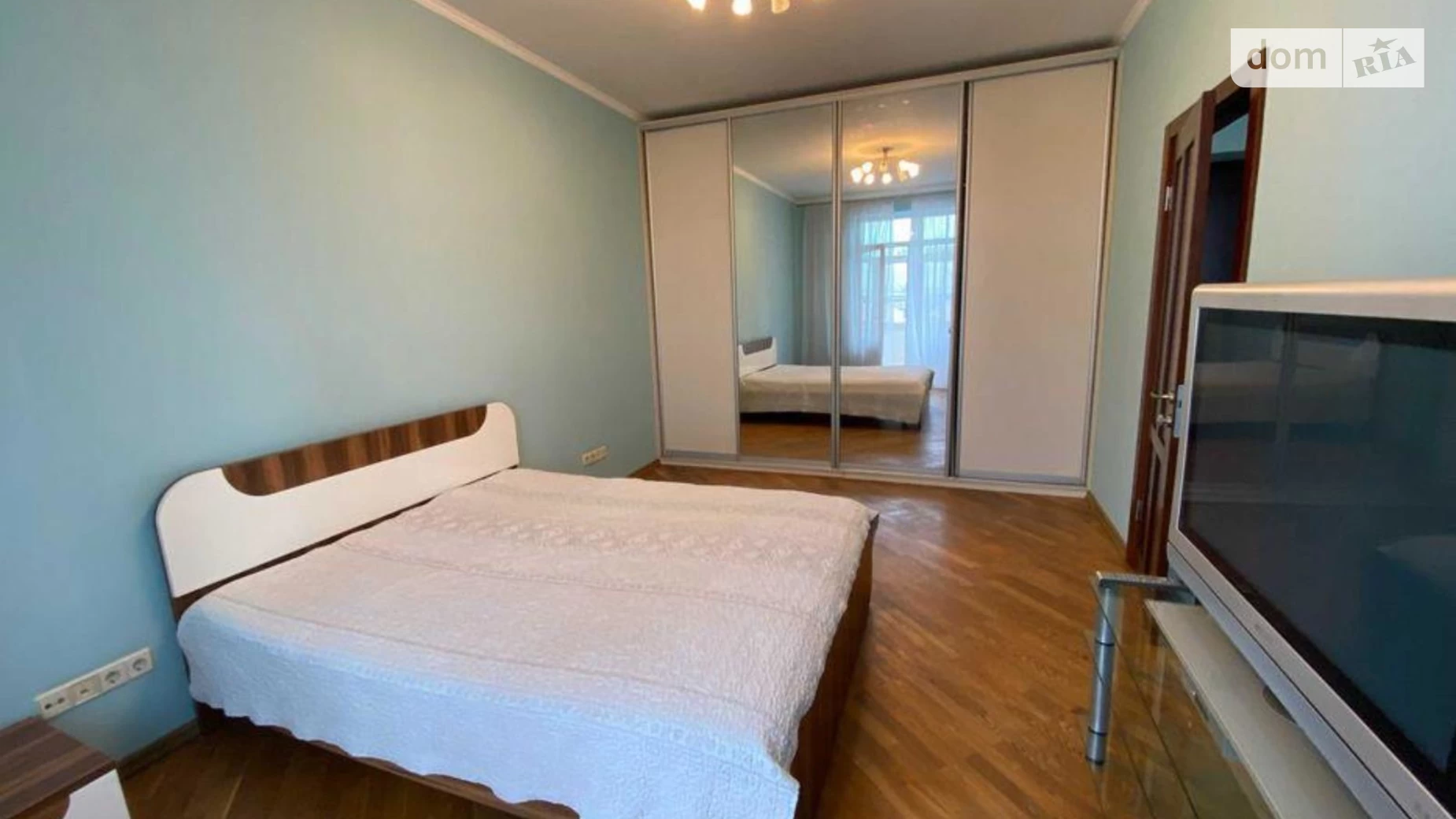 Продается 1-комнатная квартира 38 кв. м в Киеве, ул. Михаила Бойчука, 4 - фото 4