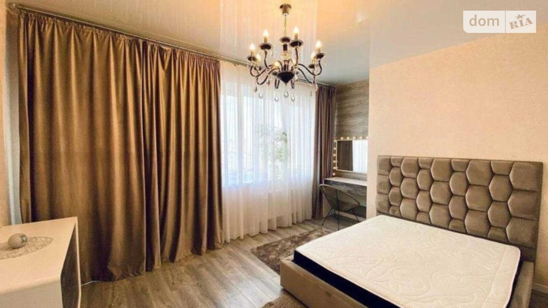 Продается 2-комнатная квартира 69 кв. м в Киеве, ул. Левка Лукьяненко, 21 - фото 2