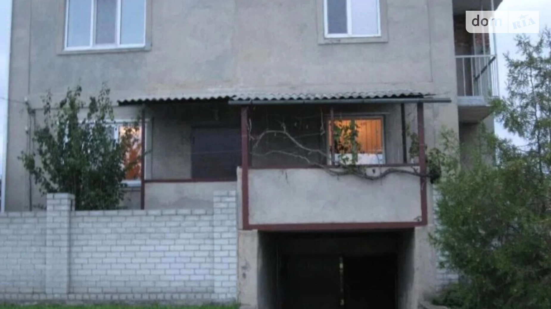 Продается дом на 2 этажа 250 кв. м с подвалом, цена: 130000 $ - фото 3