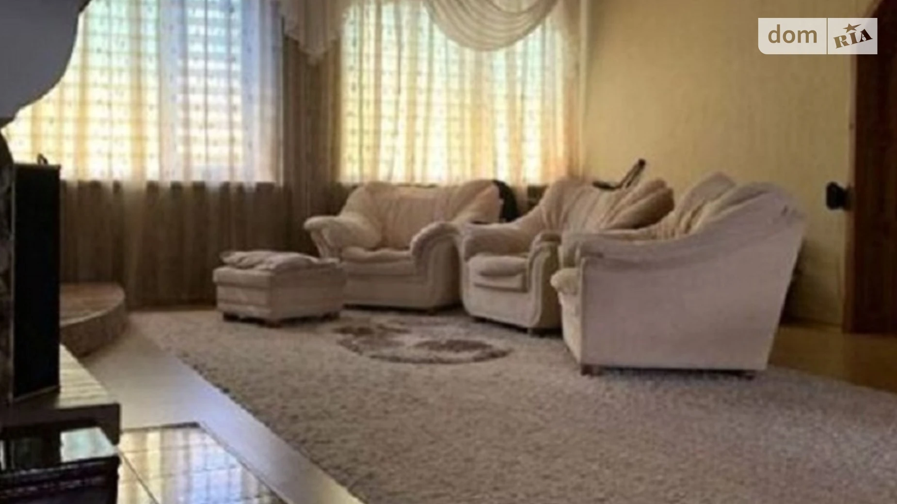Продается дом на 2 этажа 381 кв. м с камином, цена: 210000 $ - фото 3