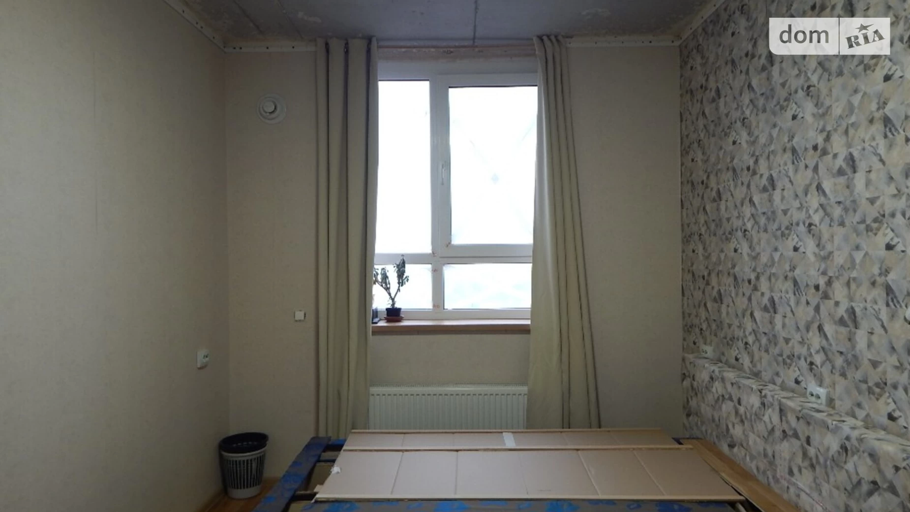 Продается 1-комнатная квартира 41 кв. м в Ирпене, ул. Николая Сингаевского(Новооскольская) - фото 4