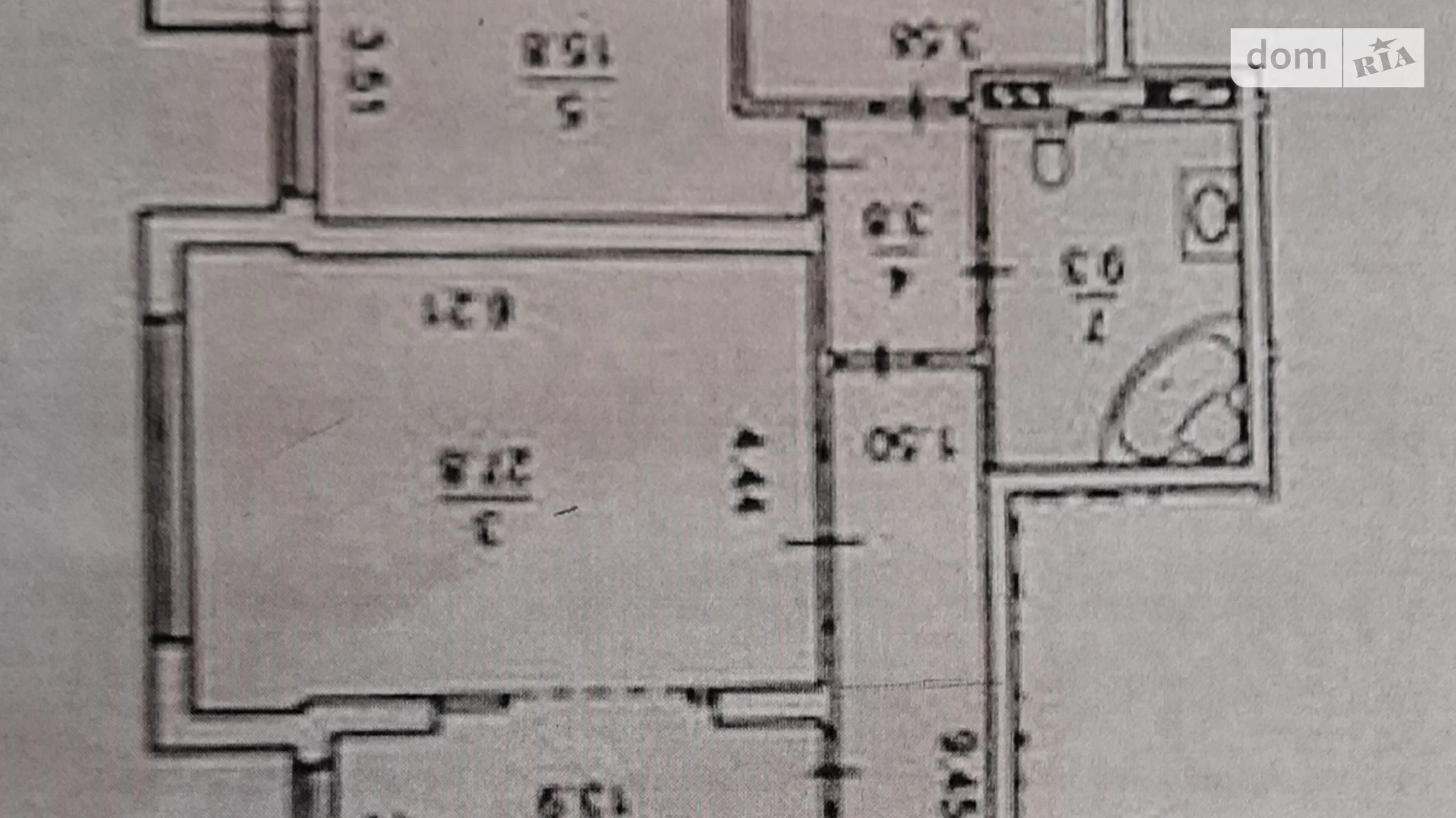 Продається 3-кімнатна квартира 212 кв. м у Києві, просп. Лобановського, 6А