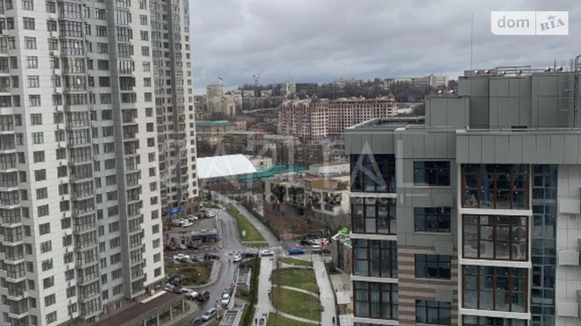 Продается 4-комнатная квартира 173 кв. м в Киеве, ул. Андрея Верхогляда(Драгомирова), 17В - фото 2