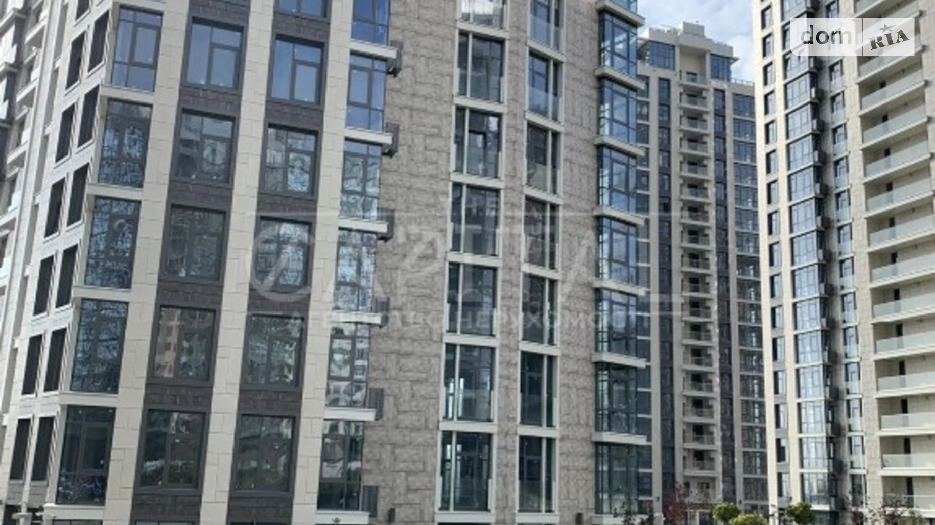 Продается 4-комнатная квартира 173 кв. м в Киеве, ул. Андрея Верхогляда(Драгомирова), 17В - фото 3