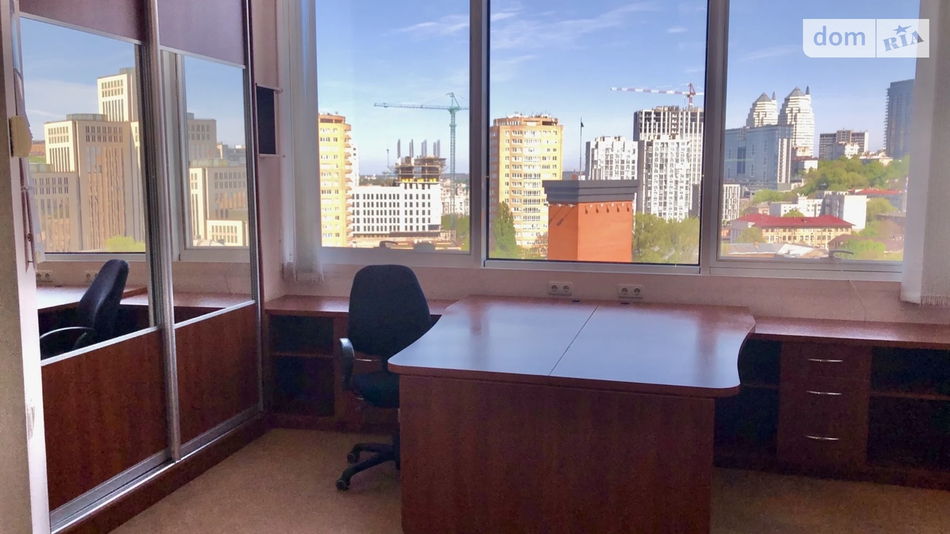 ул. Королевы Елизаветы II(Глинки), 7 Центральный Днепр, цена: 174600 $ - фото 2