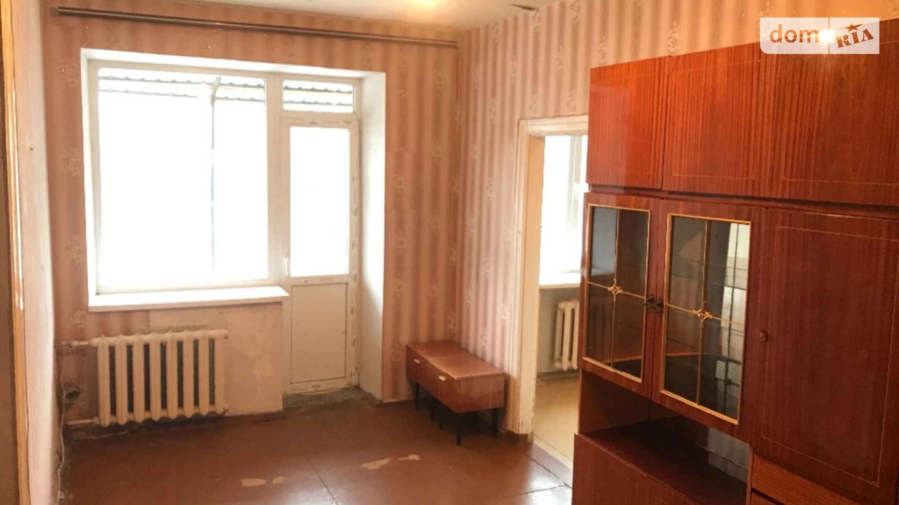 Продается 3-комнатная квартира 56 кв. м в Днепре, ул. Караваева, 17