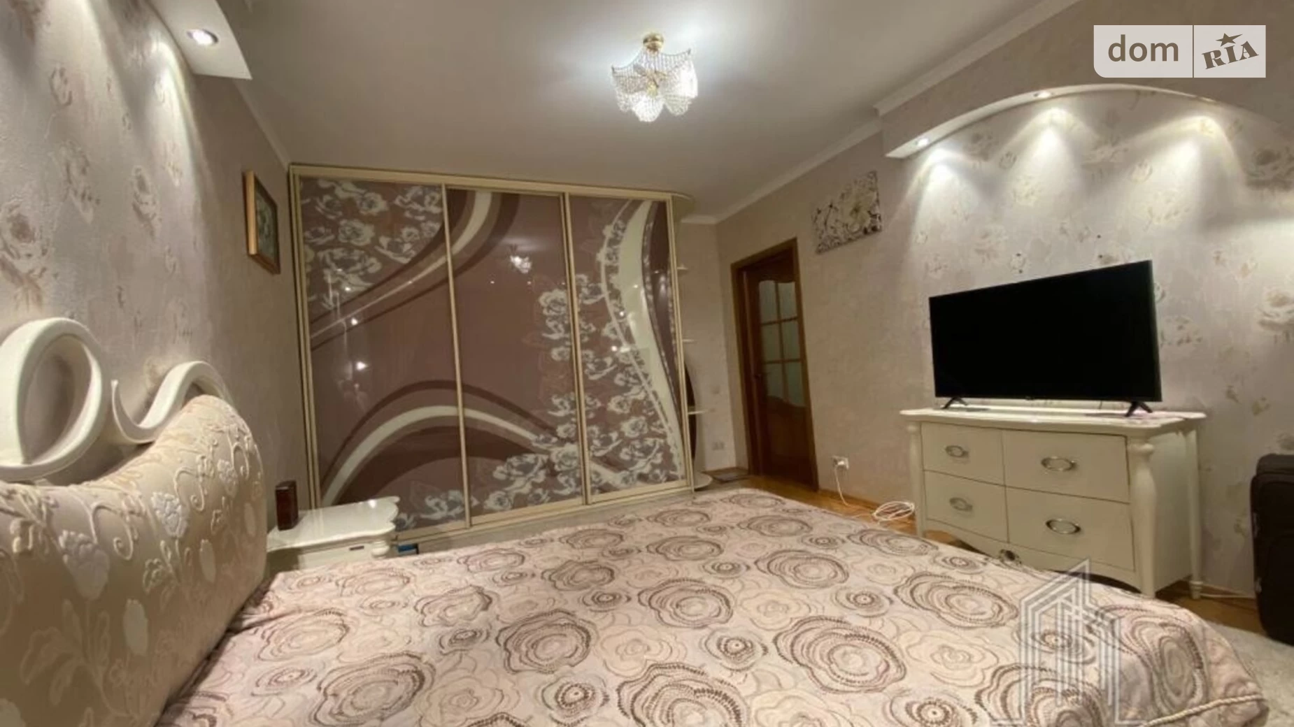 Продается 2-комнатная квартира 72 кв. м в Киеве, ул. Драгоманова, 6А - фото 5