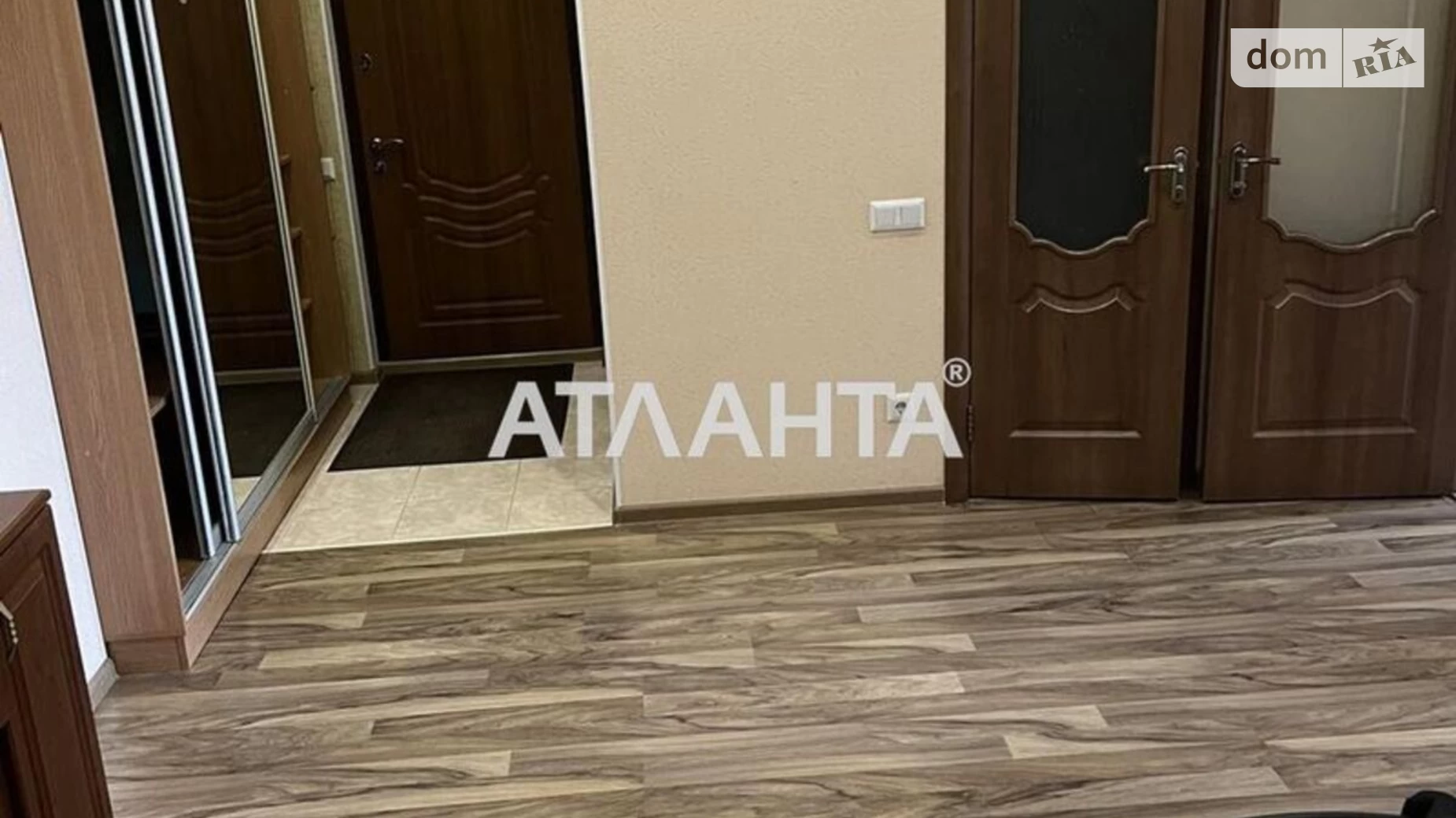 Продається 1-кімнатна квартира 47 кв. м у Одесі, вул. Середня, 241 - фото 2