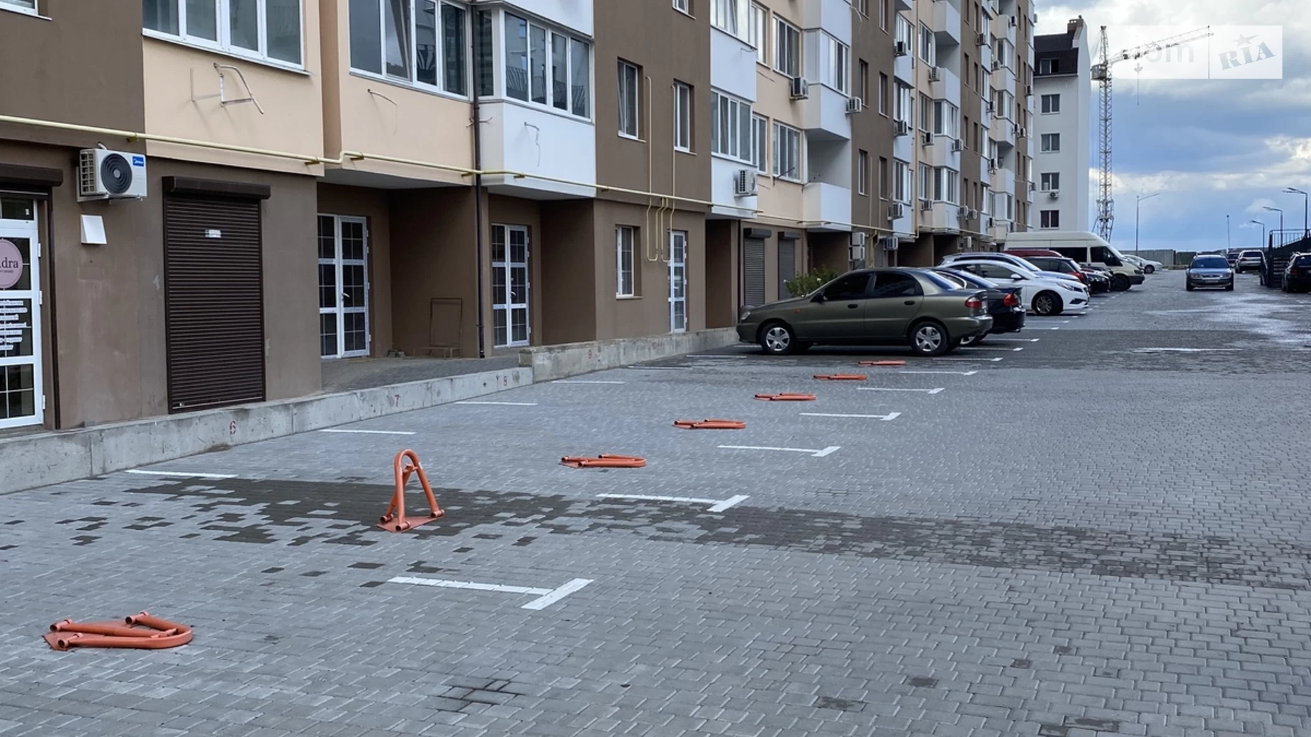 Продается офис 43 кв. м в бизнес-центре, цена: 32000 $ - фото 4