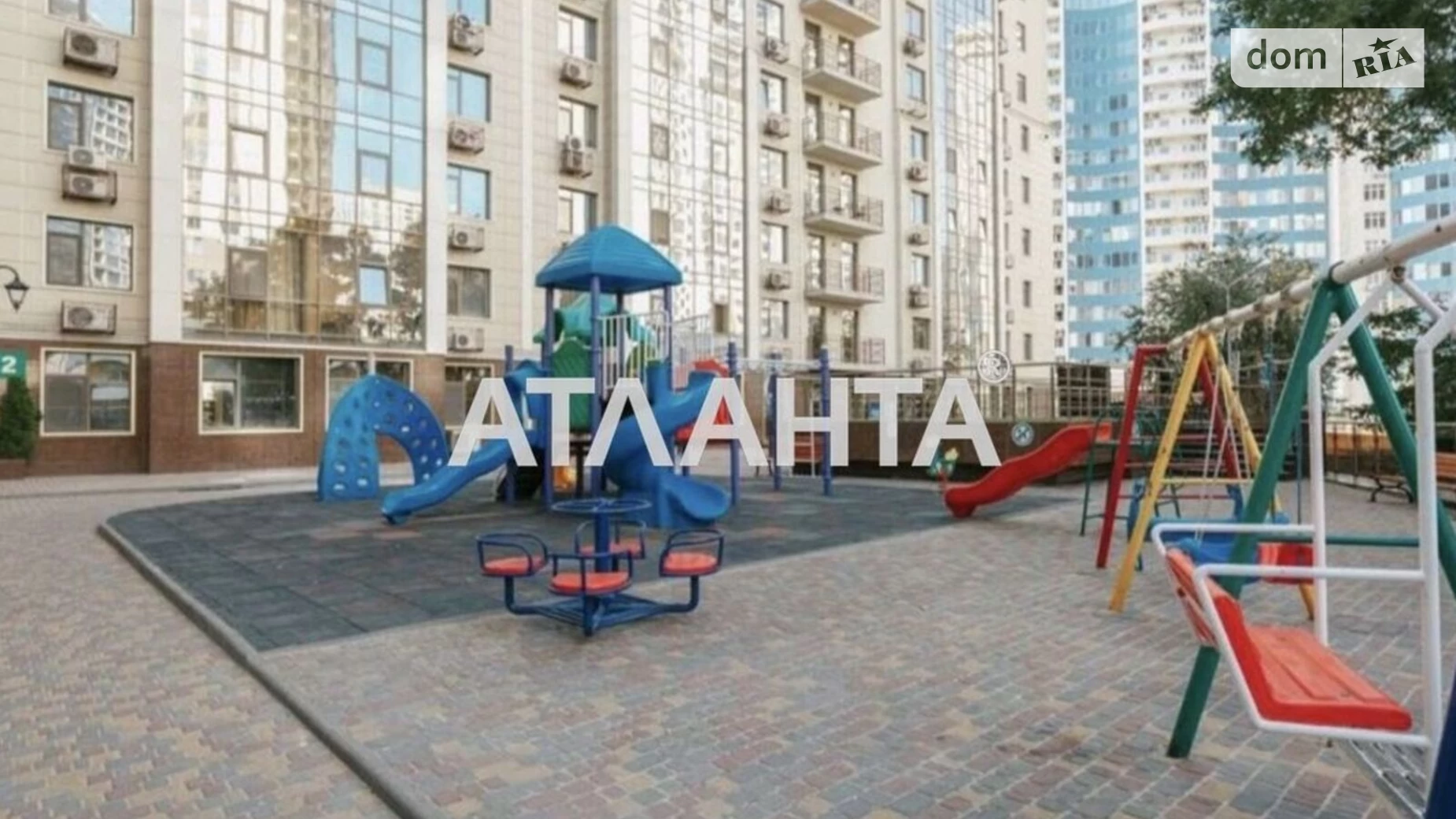 Продається 1-кімнатна квартира 44 кв. м у Одесі, плато Гагарінське, 5Б