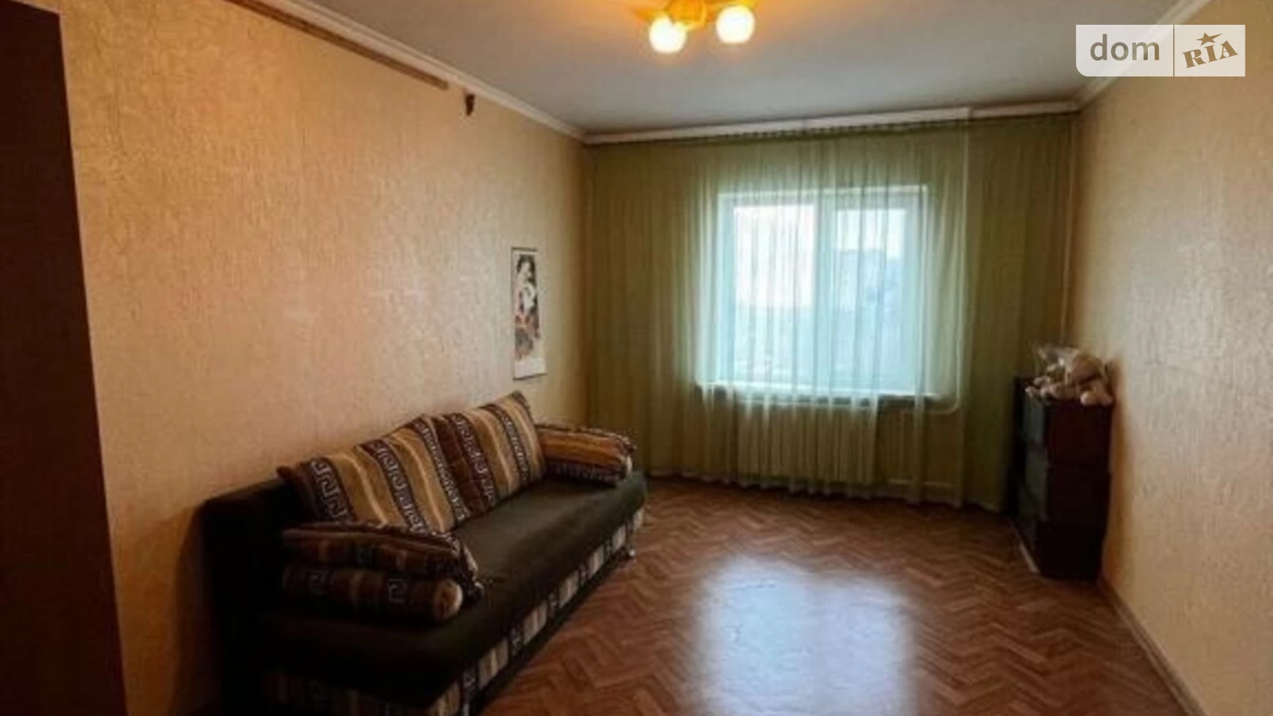 Продается 2-комнатная квартира 65 кв. м в Киеве, ул. Федора Эрнста, 12