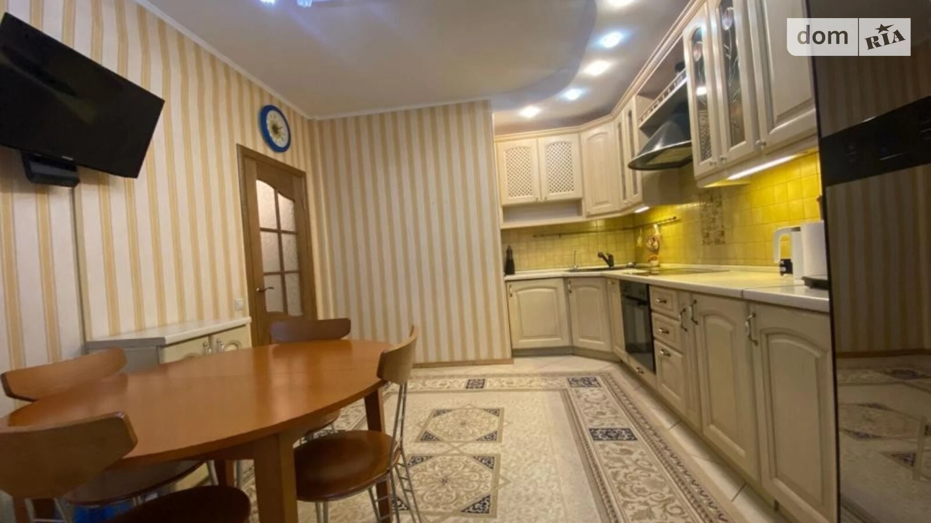 Продается 2-комнатная квартира 72 кв. м в Киеве, ул. Драгоманова, 6А - фото 5