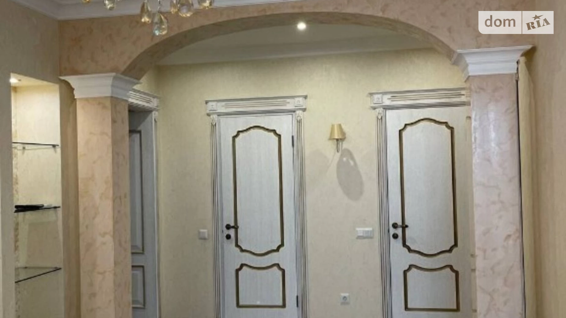Продається 3-кімнатна квартира 92 кв. м у Одесі, вул. Маршала Малиновського - фото 3
