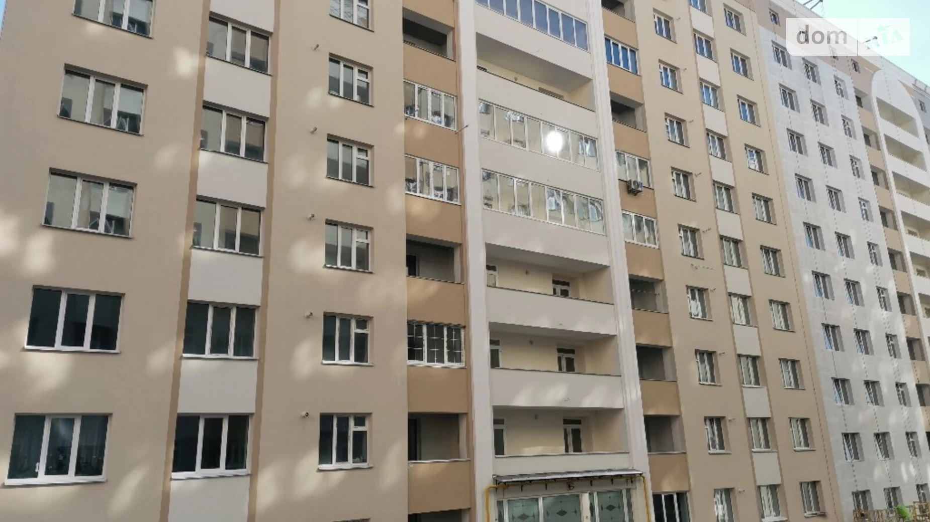 Продается 2-комнатная квартира 68 кв. м в Хмельницком, ул. Кармелюка - фото 2