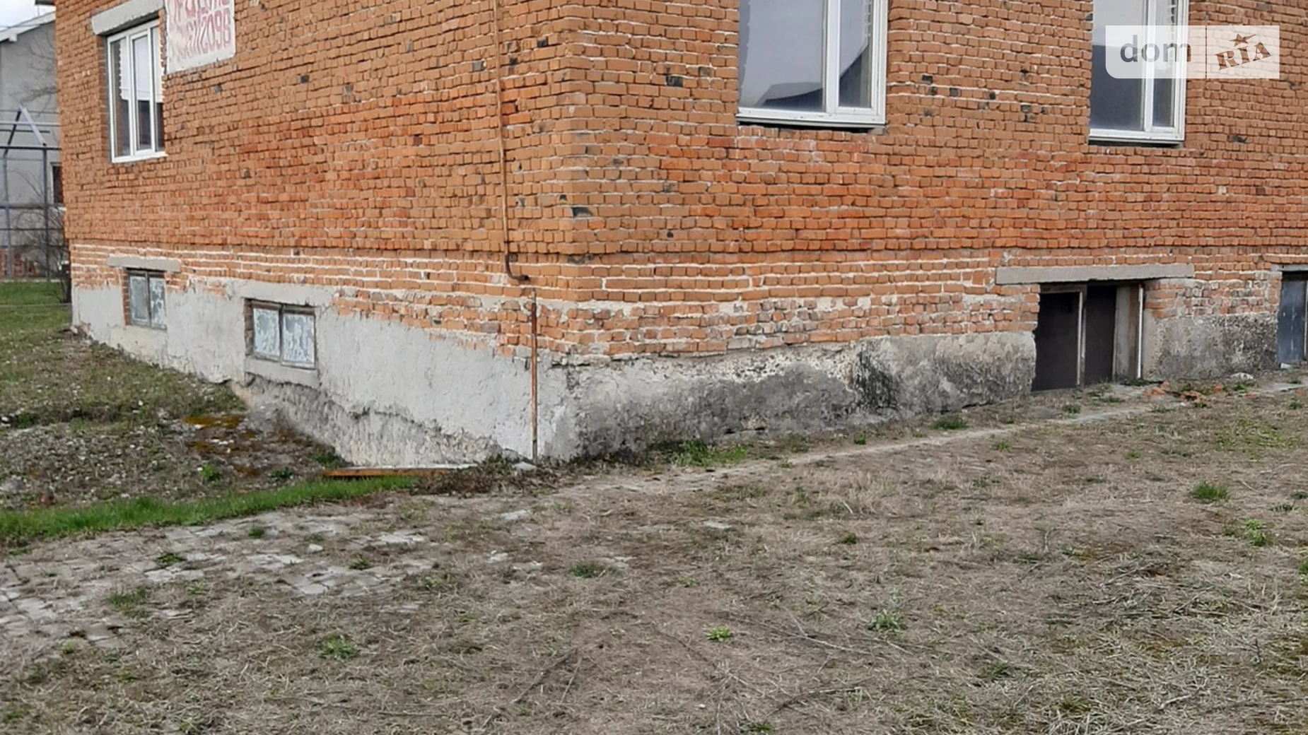 Продается одноэтажный дом 300 кв. м с верандой, цена: 23000 $ - фото 4