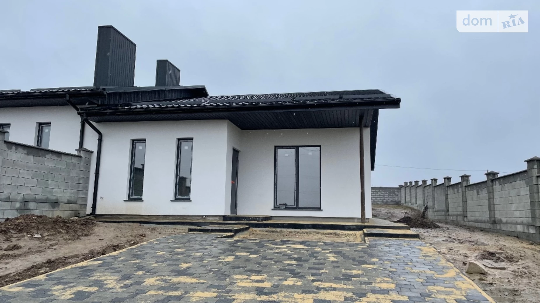 Продається одноповерховий будинок 90 кв. м з каміном, цена: 70000 $ - фото 2