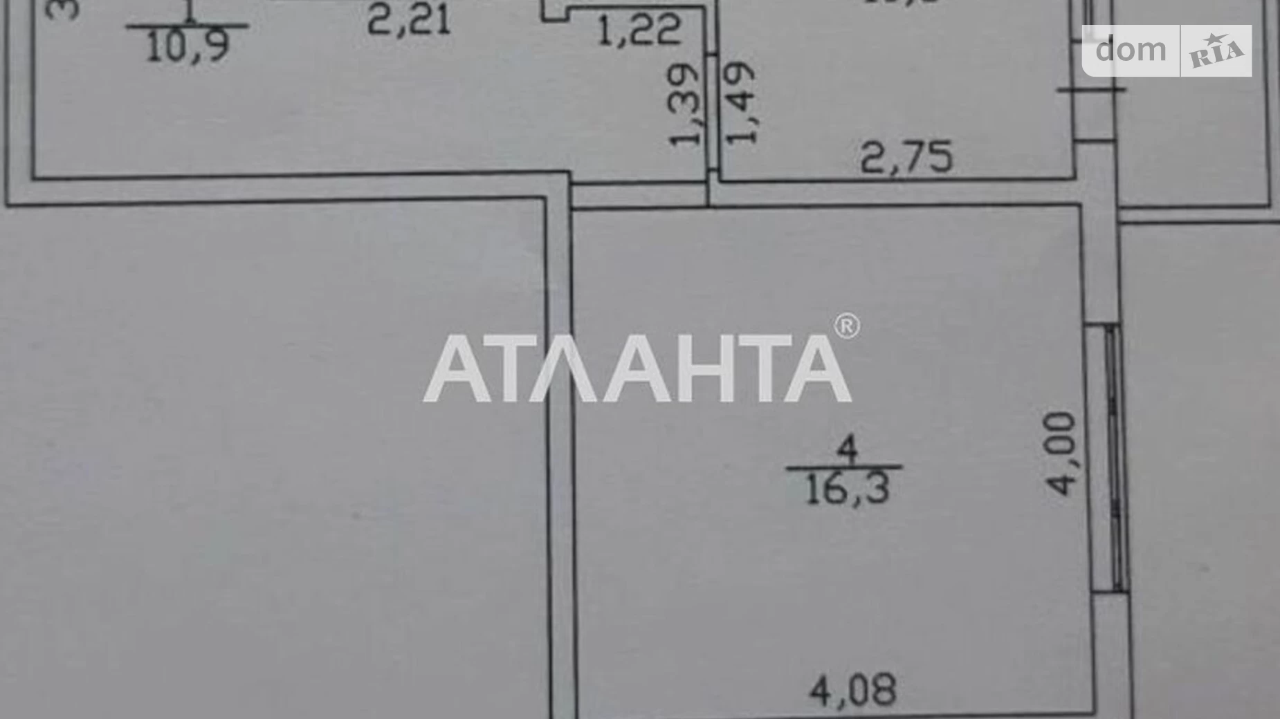 Продается 1-комнатная квартира 43 кв. м в Одессе, ул. Среднефонтанская, 351