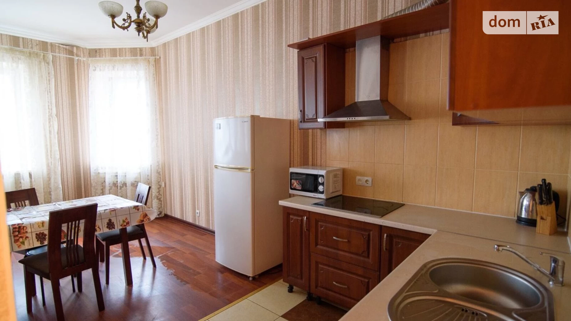 Продається 1-кімнатна квартира 53 кв. м у Чорноморську, Хантадзе вулиця, 4 - фото 3