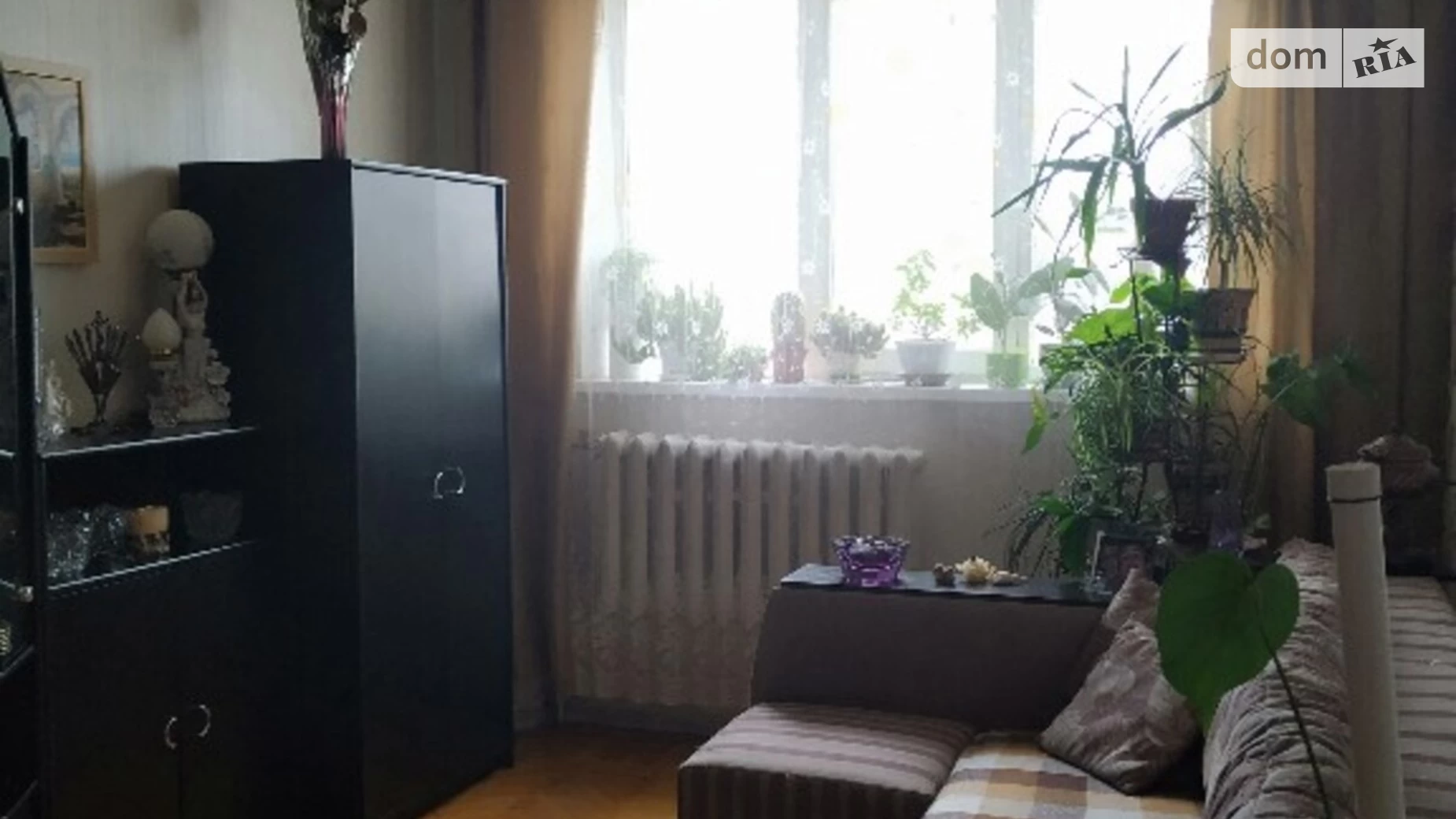 Продается 3-комнатная квартира 70 кв. м в Одессе, ул. Кирпичнозаводская