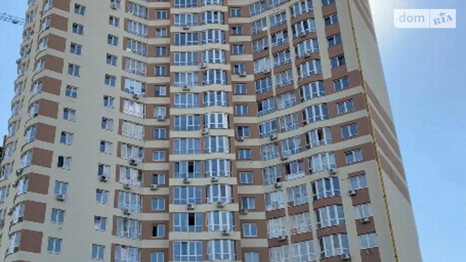 Продается 1-комнатная квартира 61.8 кв. м в Киеве, ул. Новополевая, 2 - фото 2