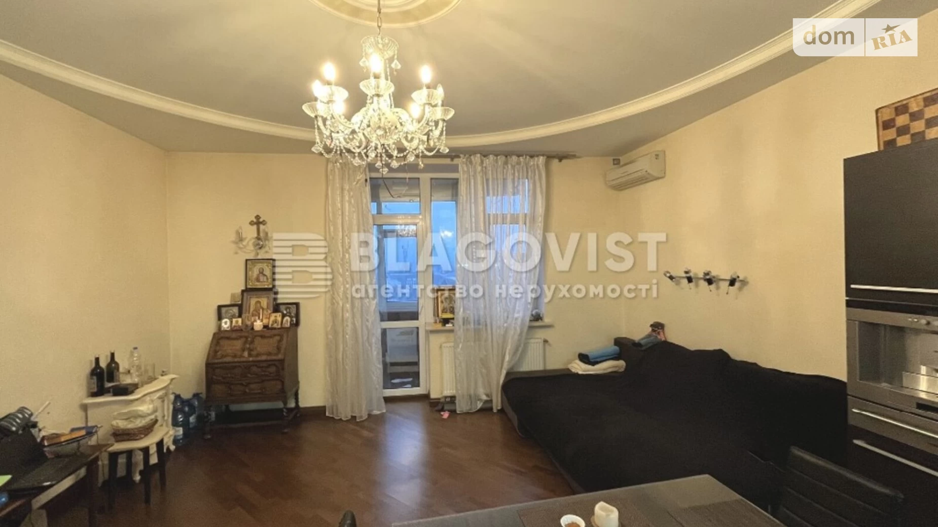 Продается 3-комнатная квартира 92 кв. м в Киеве, ул. Старонаводницкая, 6Б