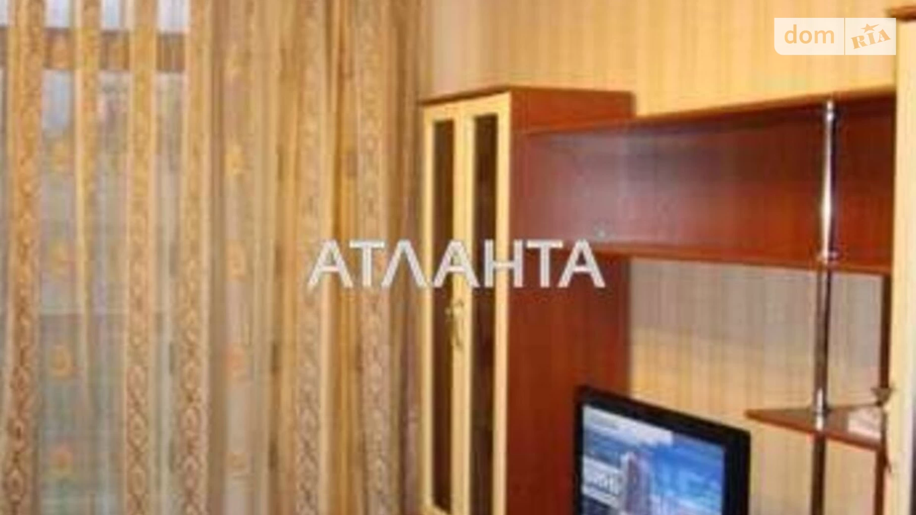 Продається 3-кімнатна квартира 98 кв. м у Одесі, вул. Гімназична