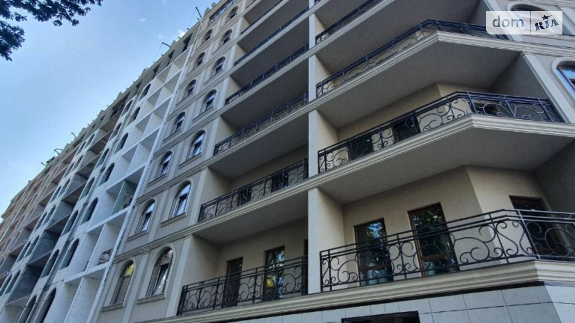 Продається 1-кімнатна квартира 47.3 кв. м у Одесі, вул. 10-а Лінія Дачі Ковалевського
