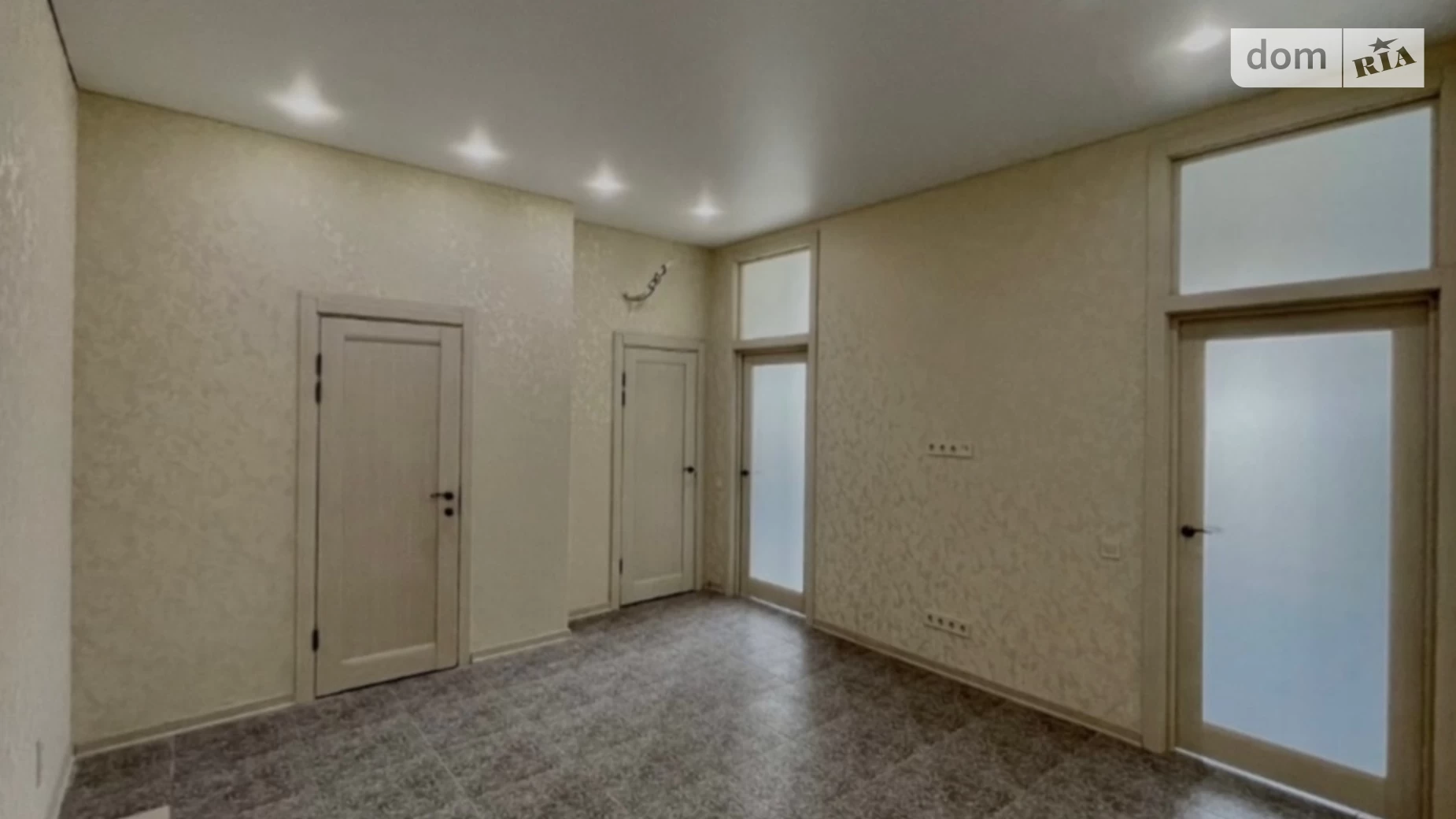 Продается 1-комнатная квартира 70 кв. м в Одессе, бул. Французский, 60 - фото 4