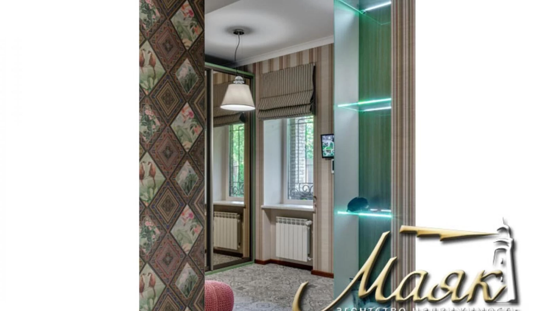 Продается дом на 2 этажа 265 кв. м с балконом, цена: 350000 $ - фото 3