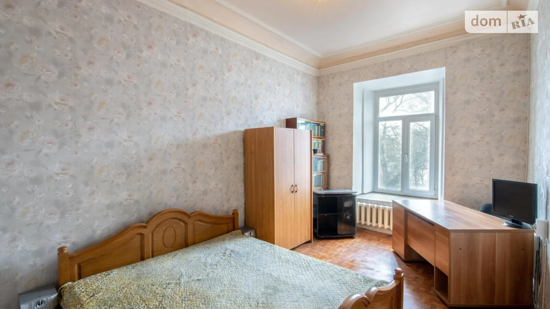 Продается 5-комнатная квартира 127 кв. м в Одессе, ул. Троицкая
