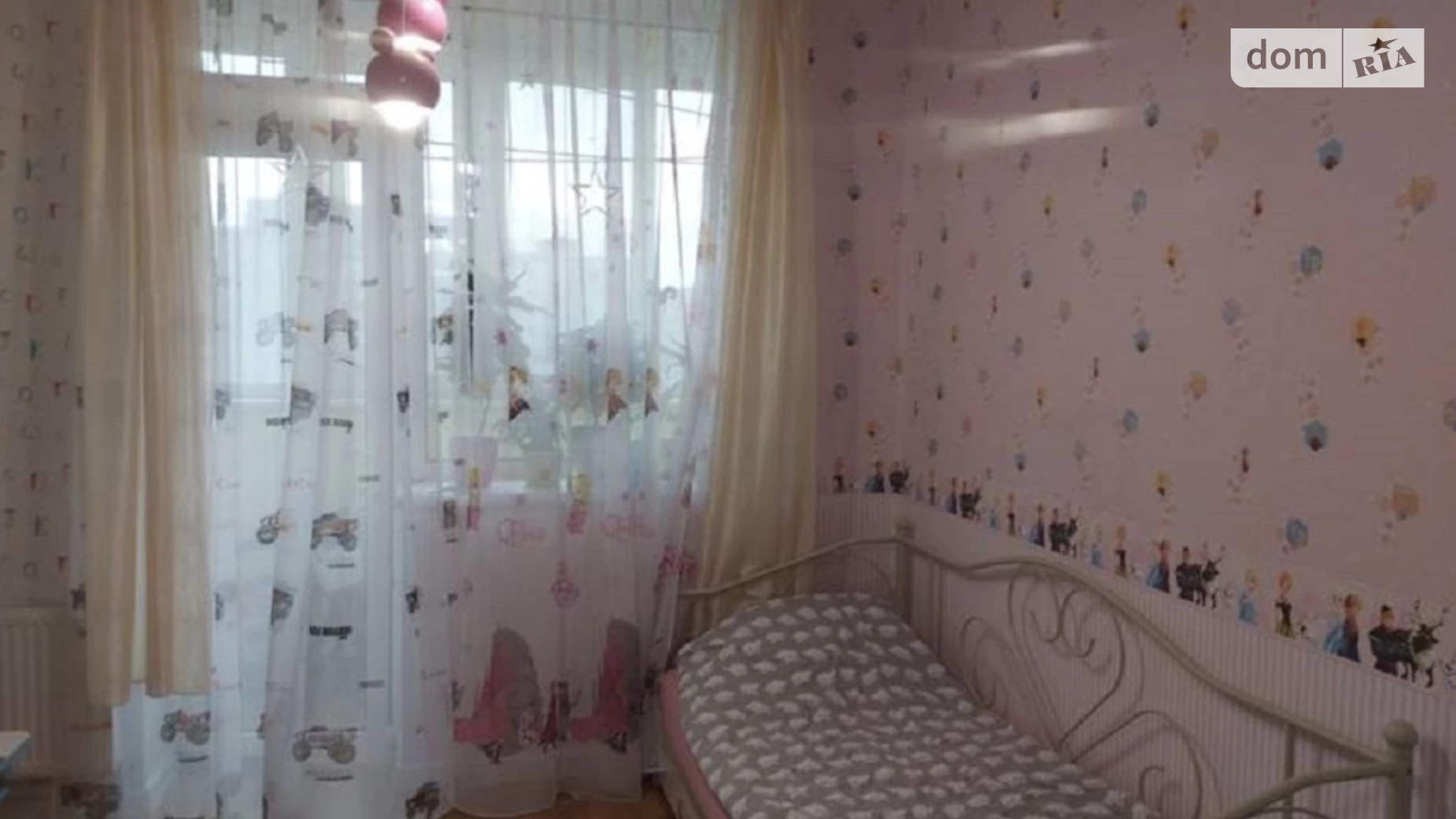 Продается 2-комнатная квартира 89 кв. м в Одессе, ул. Зоопарковая