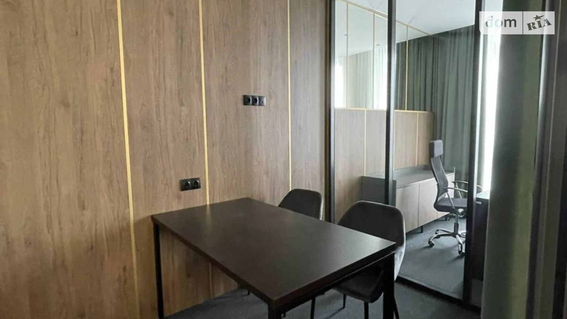 Сдается в аренду офис 45 кв. м в бизнес-центре, цена: 1500 $ - фото 4