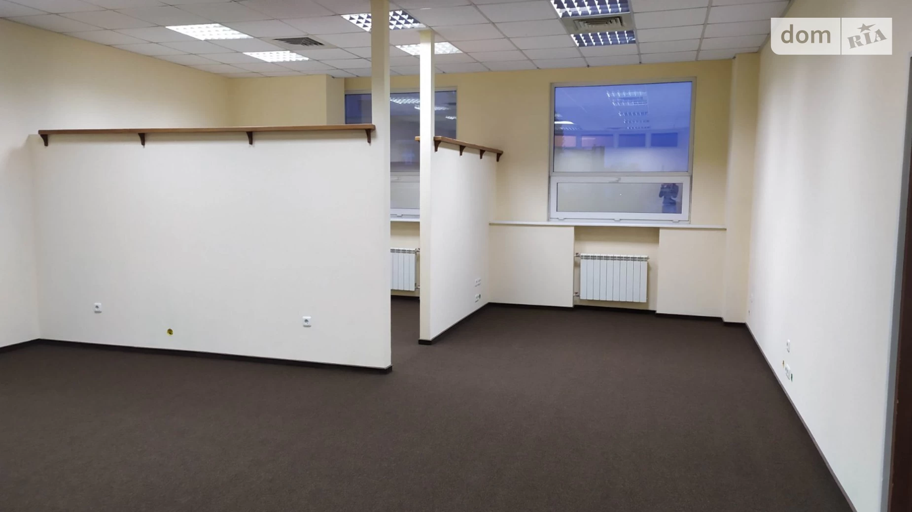 Сдается в аренду офис 190 кв. м в бизнес-центре, цена: 53200 грн - фото 2