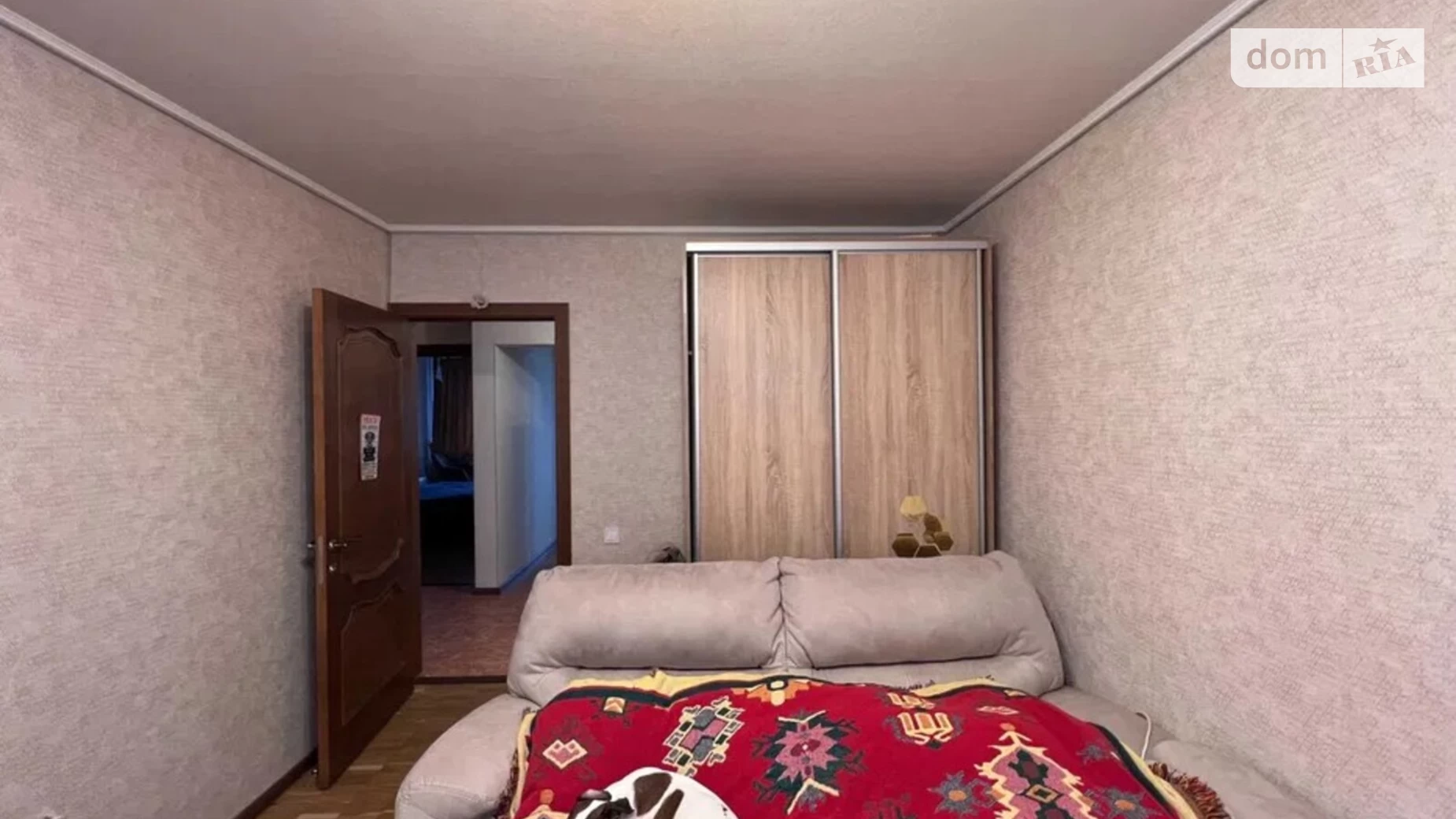 Продается 3-комнатная квартира 66.7 кв. м в Киеве, ул. Юрия Ильенко, 49